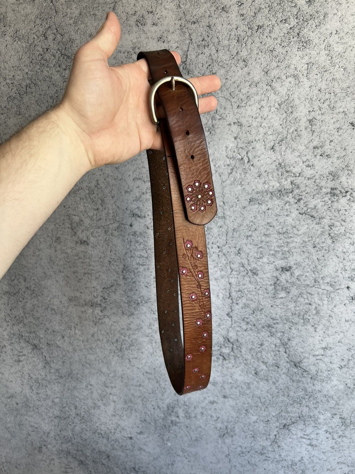 Genuine Leather Vintage Genuine Leather Brown Studded Flower Belt Womens Size ONE SIZE - 4 Thumbnail