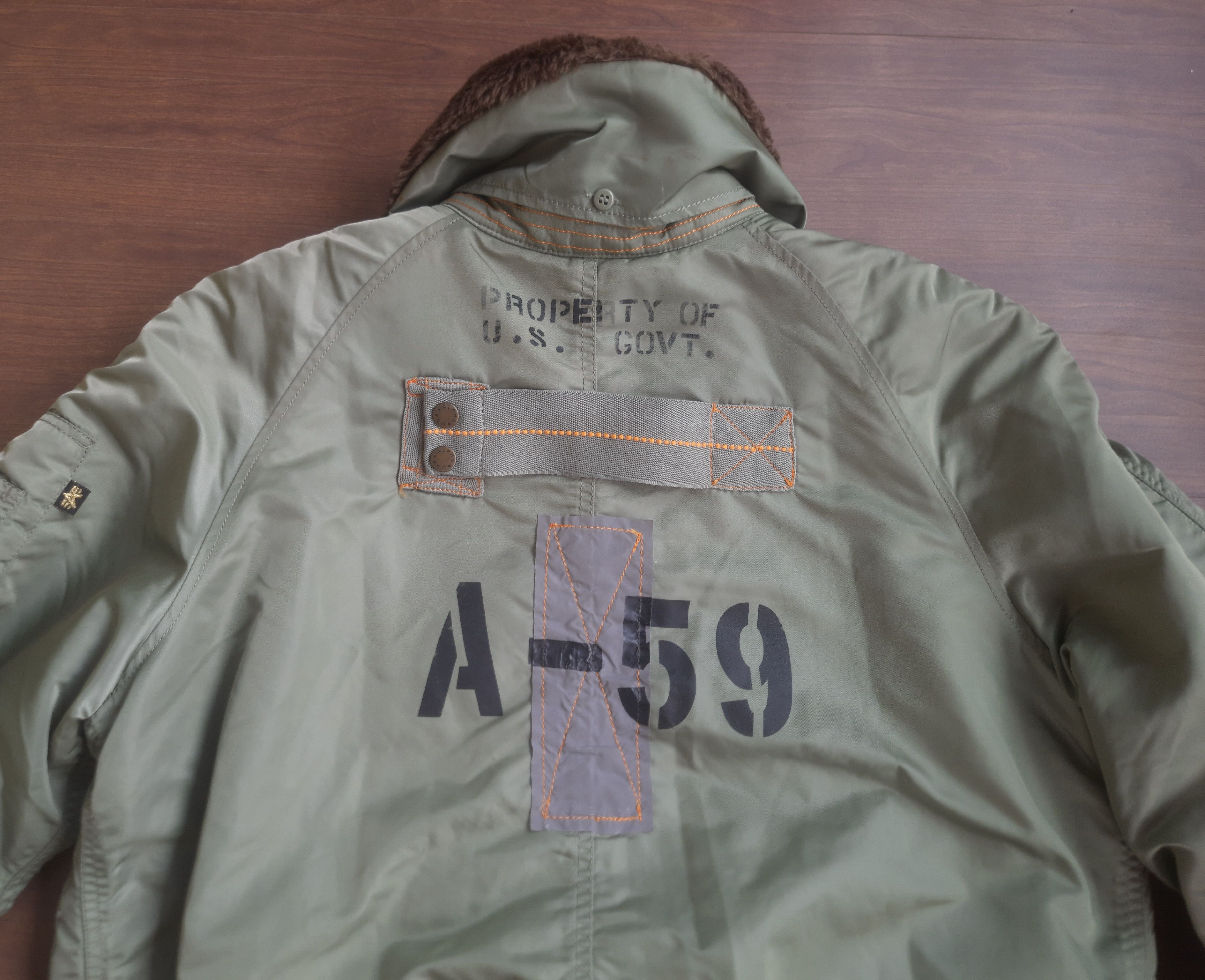 Alpha Industries Alpha Industries Type B15 Flight Bomber Jacket Size US L / EU 52-54 / 3 - 5 Thumbnail