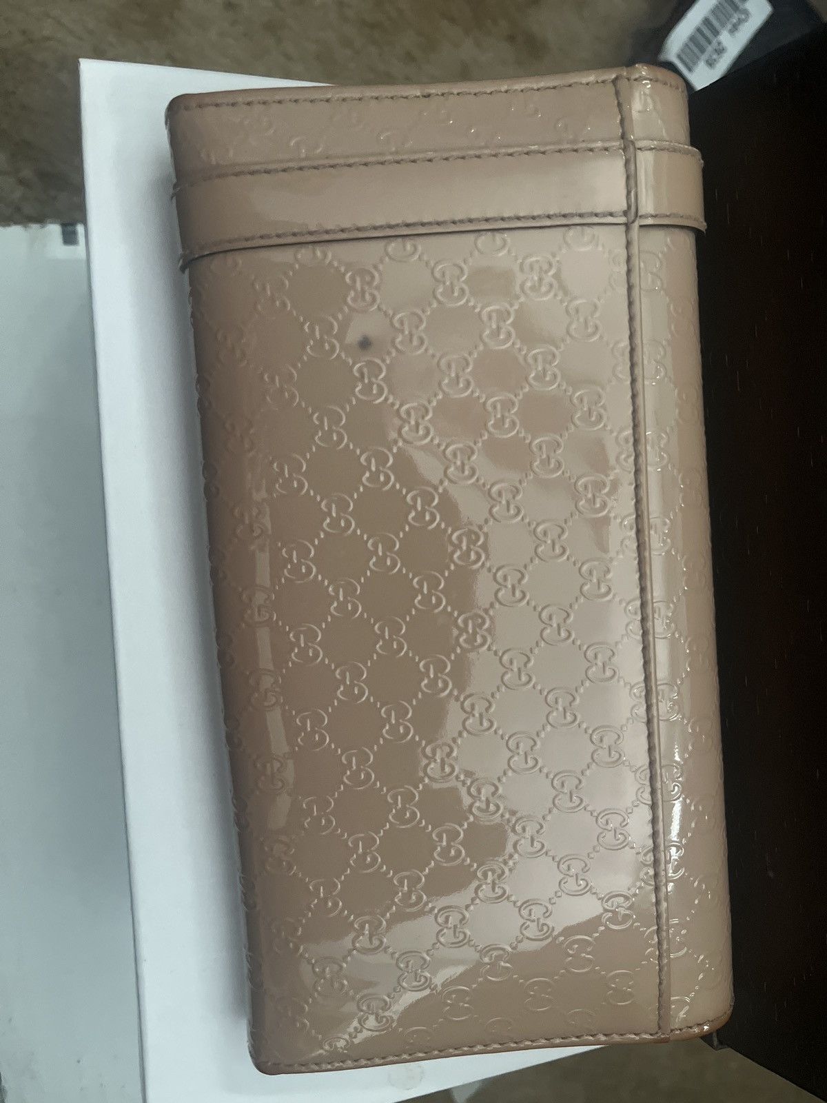 Gucci Gucci Pink Patent Microguccissima Wallet Size ONE SIZE - 1 Thumbnail