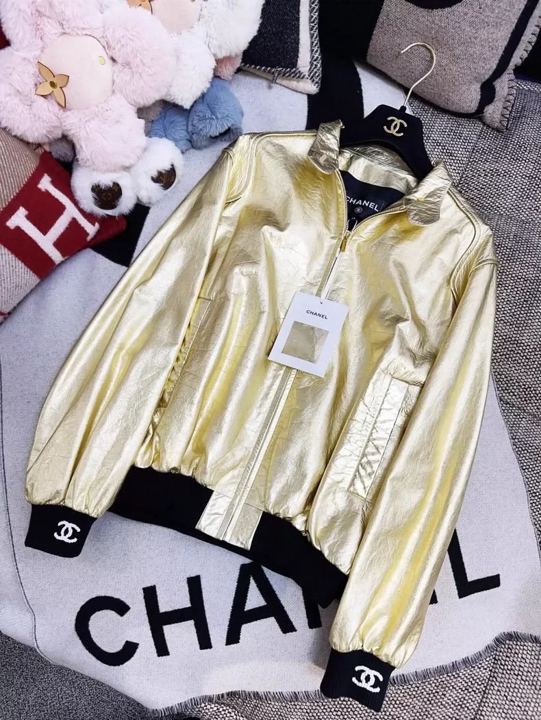 Chanel Chanel 23c early spring show gold leather jacket Size XS / US 0-2 / IT 36-38 - 7 Thumbnail