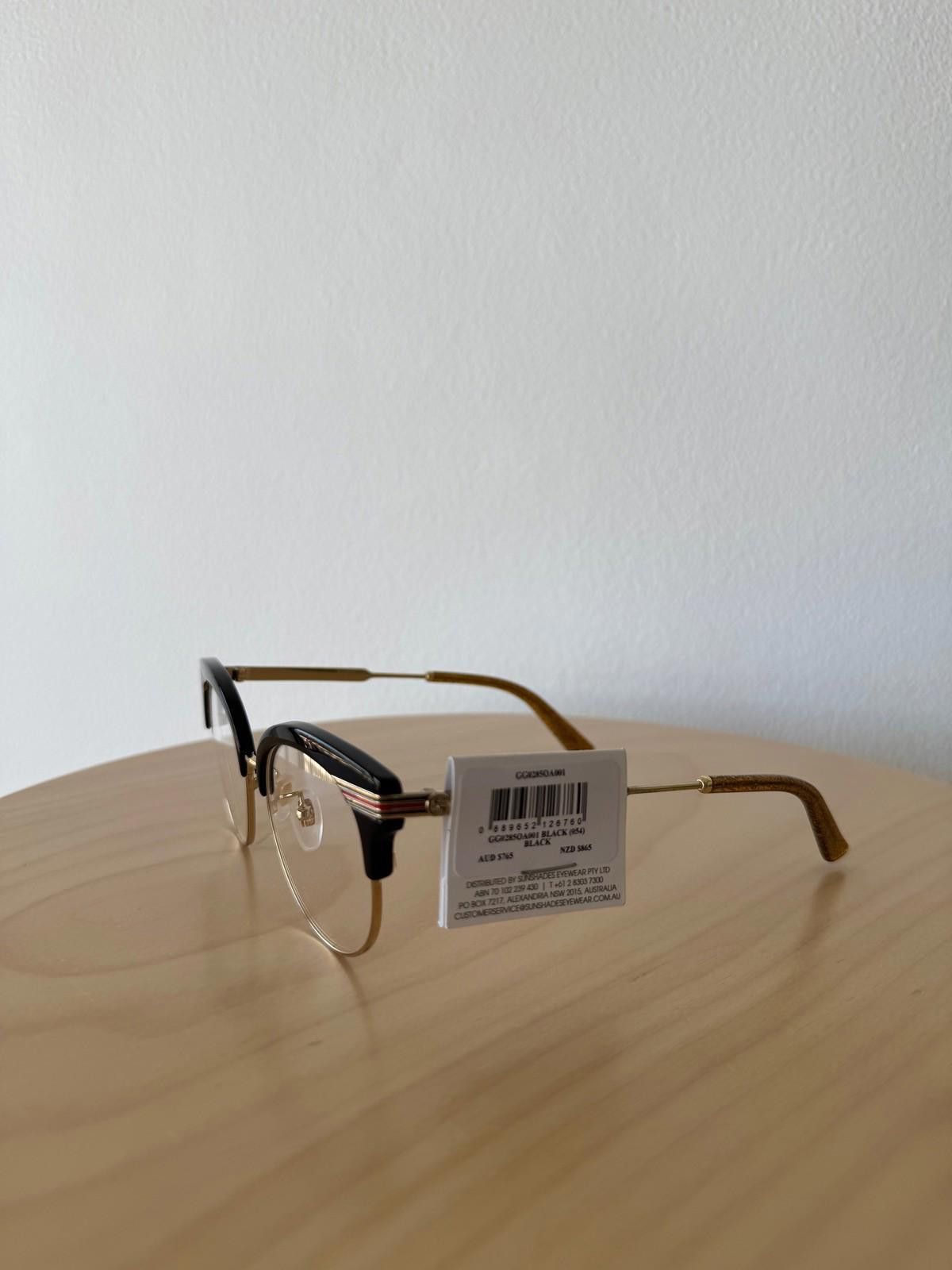 Gucci New Gucci eyewear optical glasses GG0285OA 001 gold black Size ONE SIZE - 3 Thumbnail