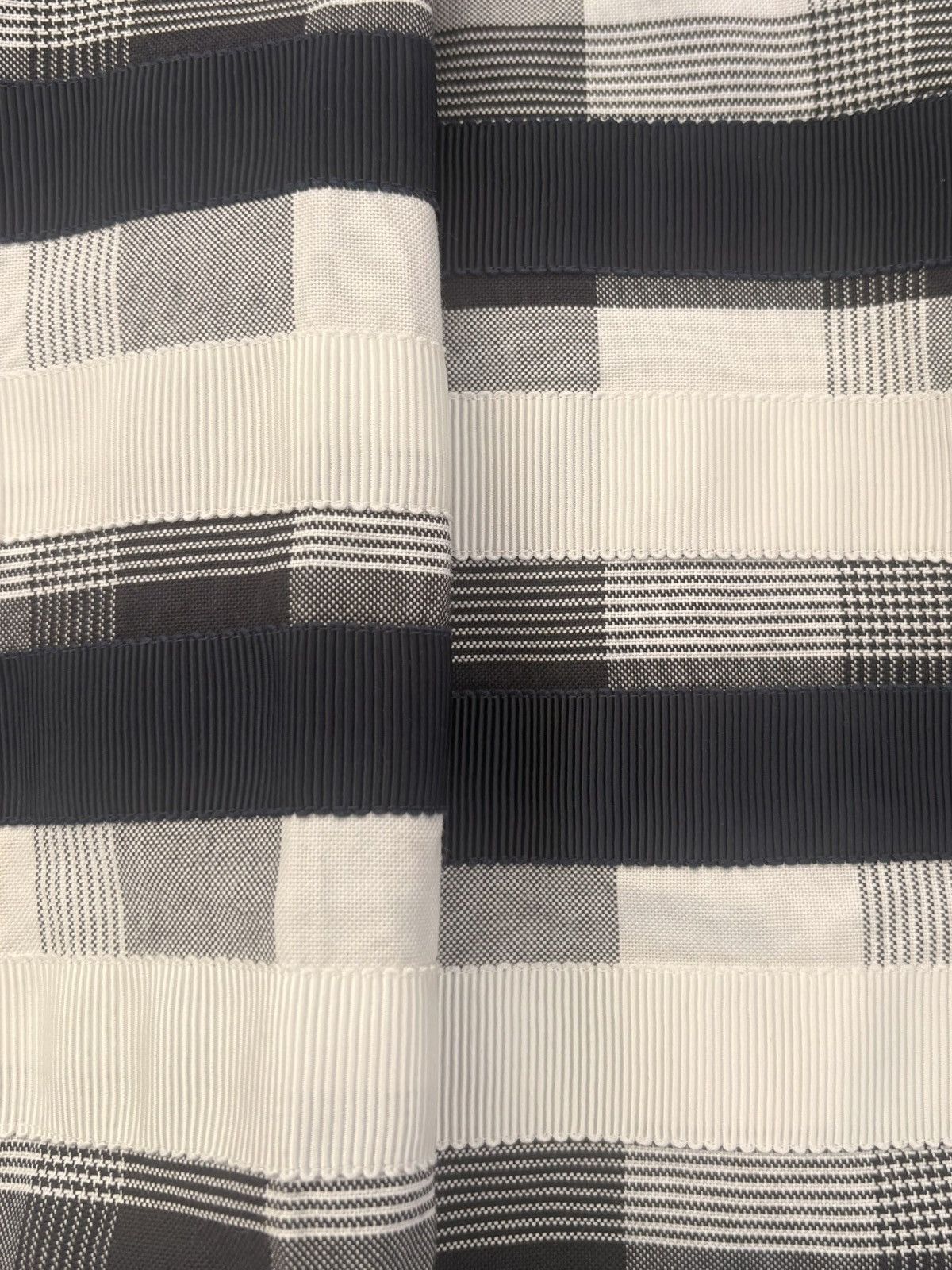 Thom Browne Thom Browne Button Down 4 Stripes Size US L / EU 52-54 / 3 - 7 Thumbnail