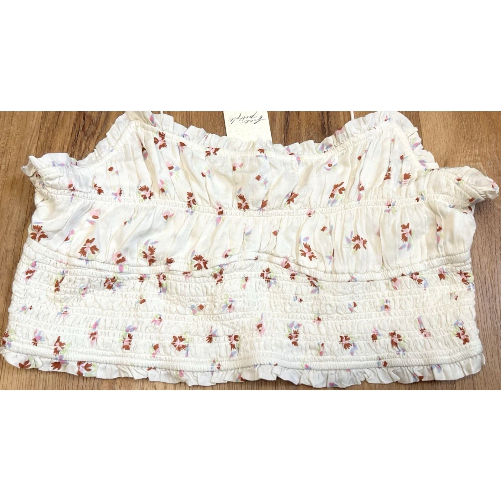 Free People Free People Top Ivory Kaia Floral Smocked Cropped Ruffled Sleeveless NWT Size M Size M / US 6-8 / IT 42-44 - 2 Thumbnail