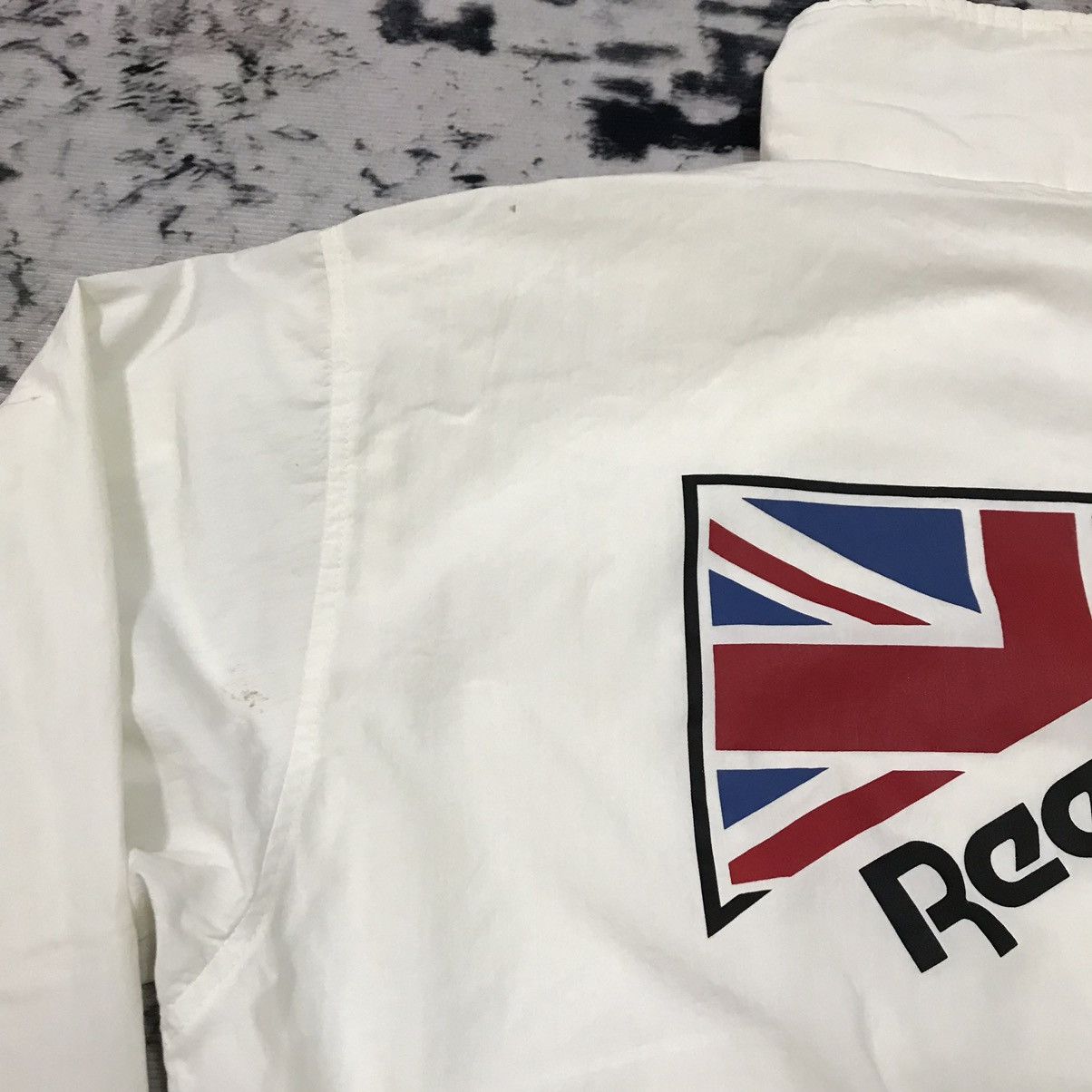 Reebok Vintage 90s Reebok Bomber Jacket Size US M / EU 48-50 / 2 - 13 Thumbnail