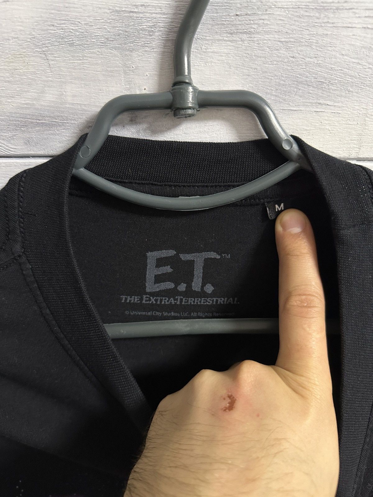 Universal Studios Rare E.T The Extra-Terrestrial Ringer Long-Sleeve Vintage Size US M / EU 48-50 / 2 - 7 Thumbnail