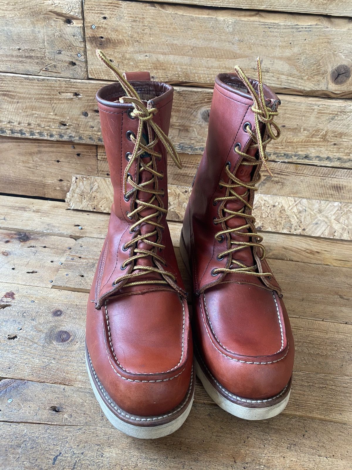 Red Wing Redwing X Irish setter 8inch moc-toe brown leather shoe 9EE Size US 9 / EU 42 - 10 Thumbnail