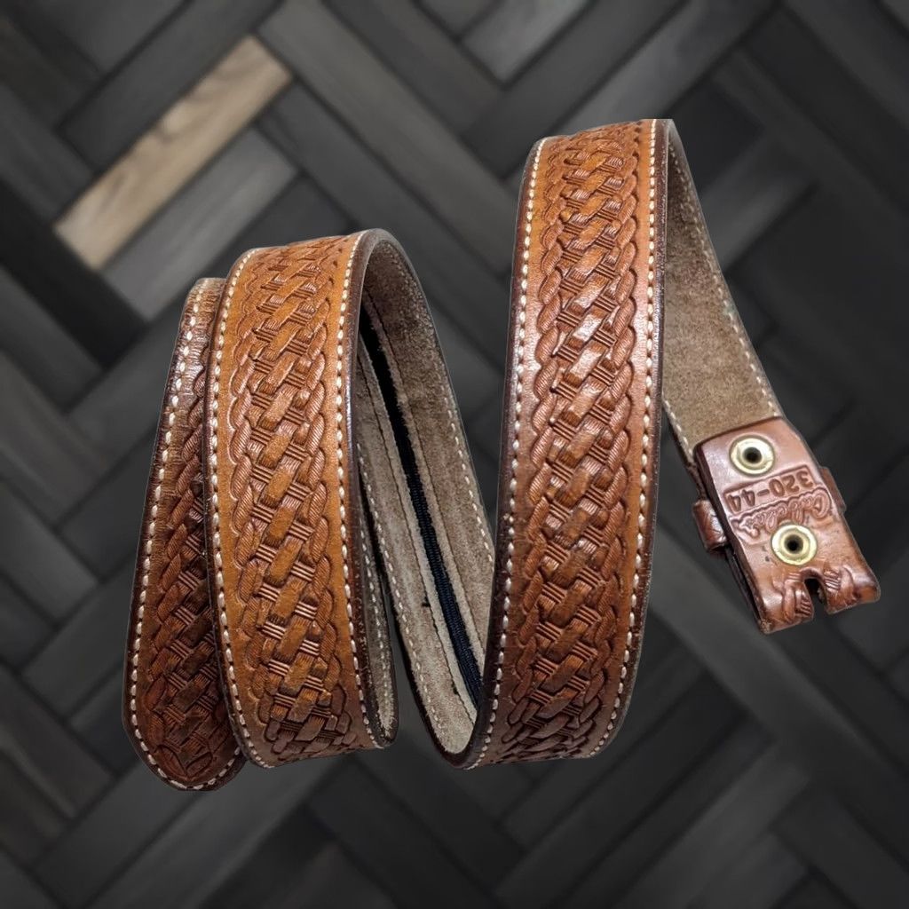 Vintage VINTAGE western Belt Men 44 Brown Tooled Leather Cowhide Buckle Money ZIP 1-1/2" western belt, money belt, security belt Size 44 - 1 Thumbnail