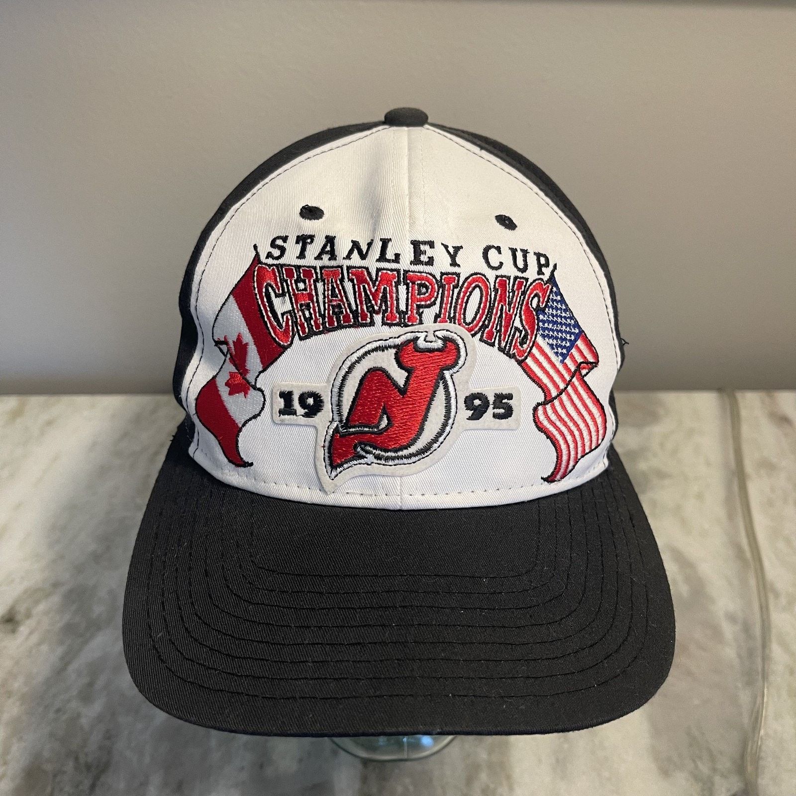 Starter Vtg New Jersey Devils Hat Snap Back Stanley Cup Starter 90s Size ONE SIZE - 2 Thumbnail
