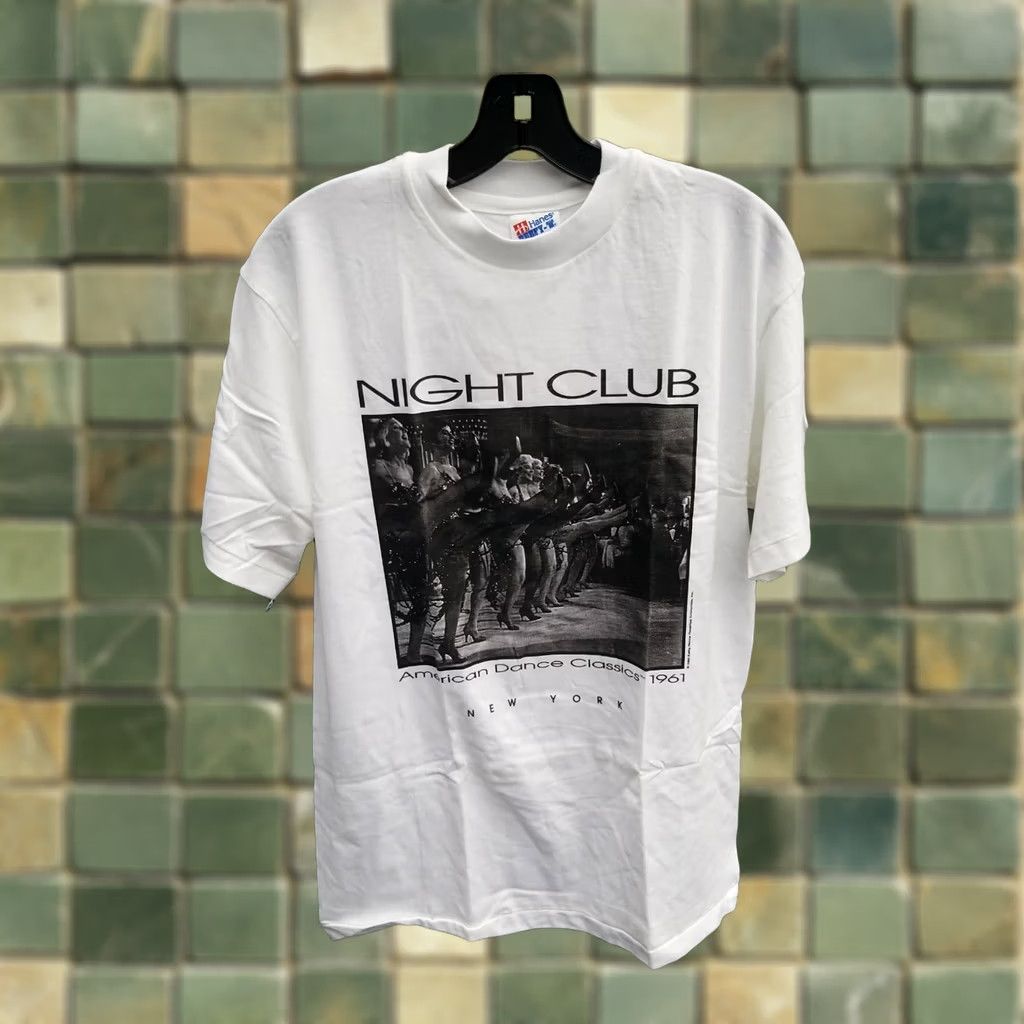 Hanes VINTAGE American Dance Classics New York 1961 Broadway Shirt Medium Kathy Renna Mens White Cotton Logo Band Music 90s Shirt Size US M / EU 48-50 / 2 - 1 Thumbnail