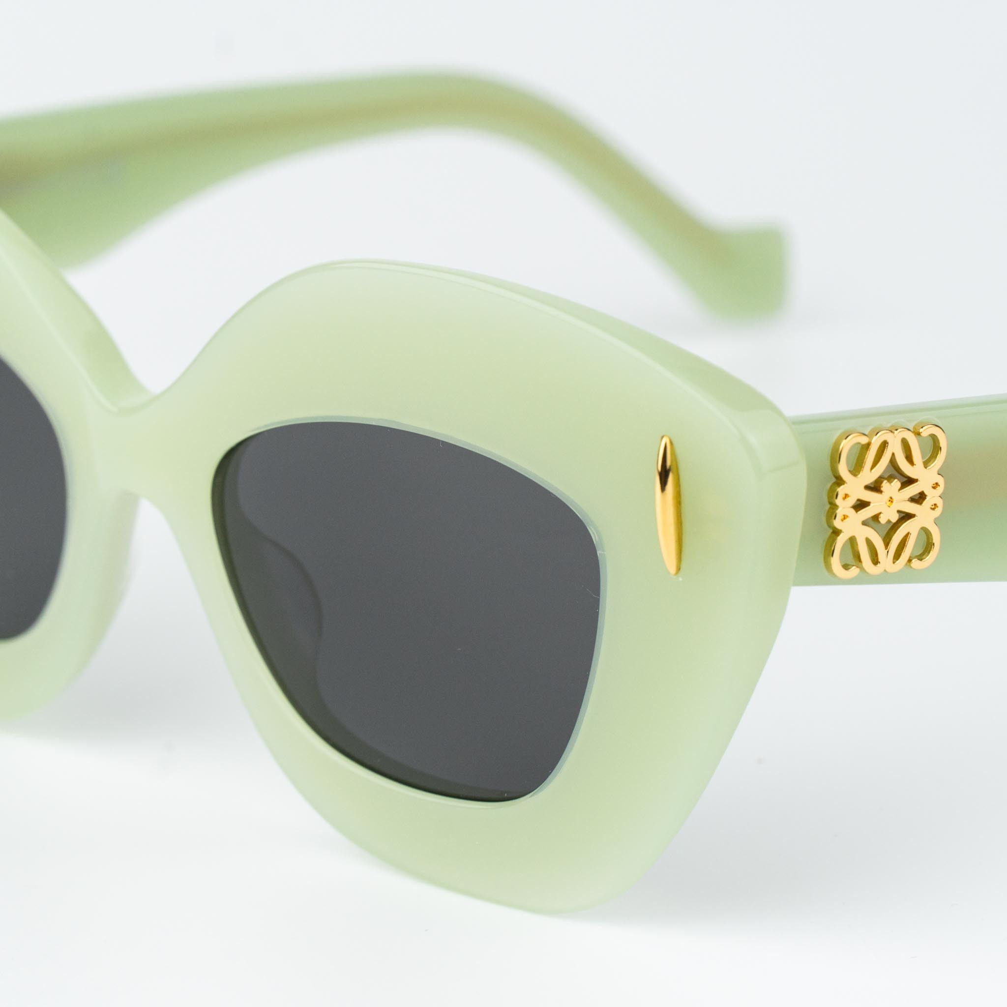 Loewe Loewe Women Sunglasses LW40127I ANAGRAM 95A NEW AUTHENTIC Size ONE SIZE - 5 Thumbnail