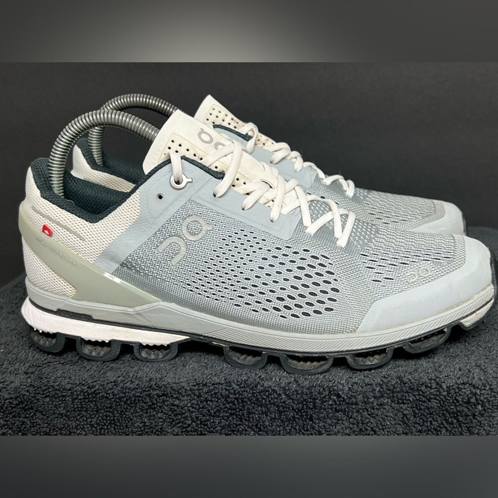 On On Coud Cloudsurfer Shoes Womens Size 8.5 Silver Sneakers Size US 8.5 / IT 38.5 - 2 Thumbnail