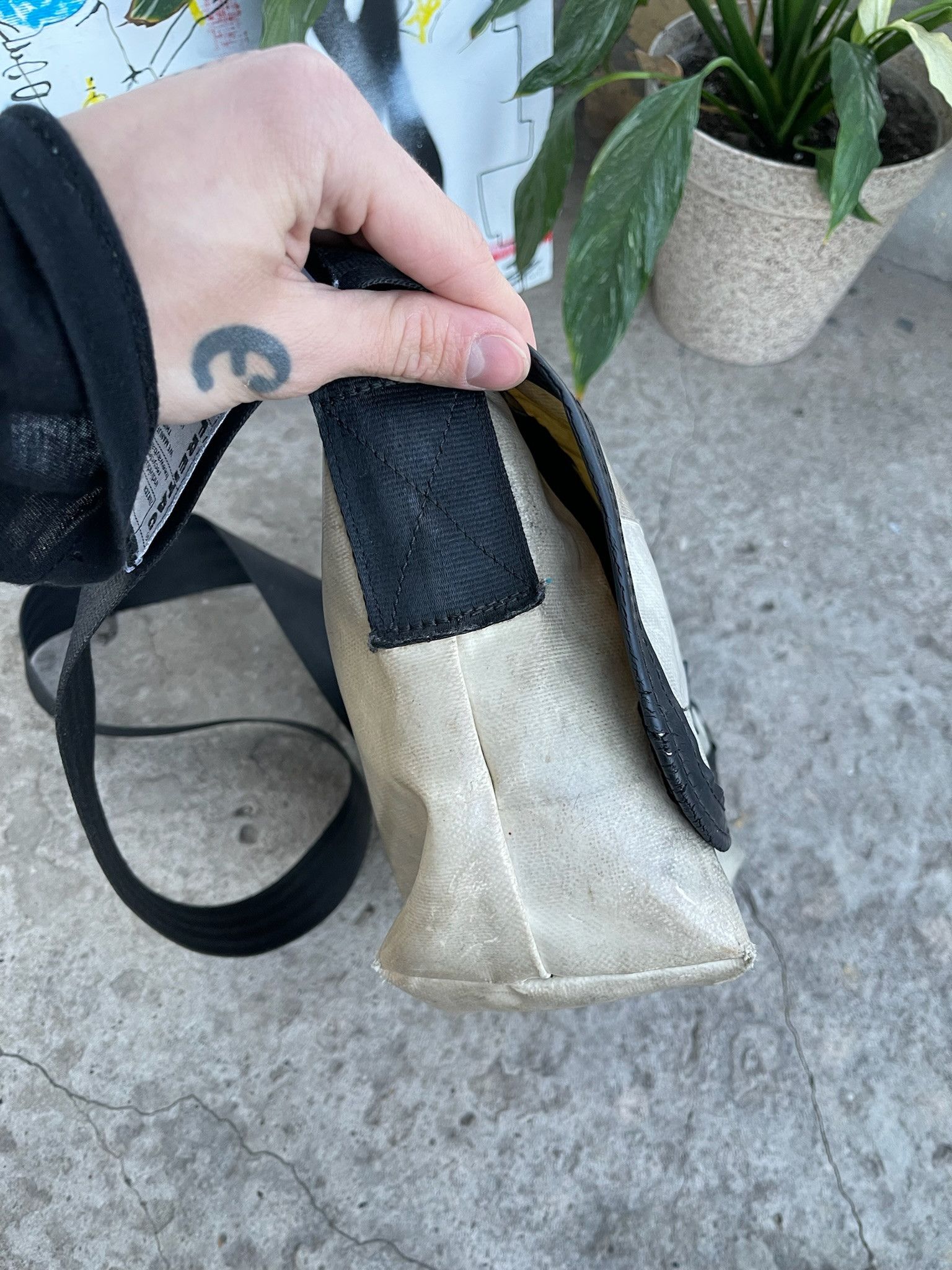 Freitag ♻️ Freitag Vintage Recycled Messenger Crossbody Mini Bag Size ONE SIZE - 9 Thumbnail