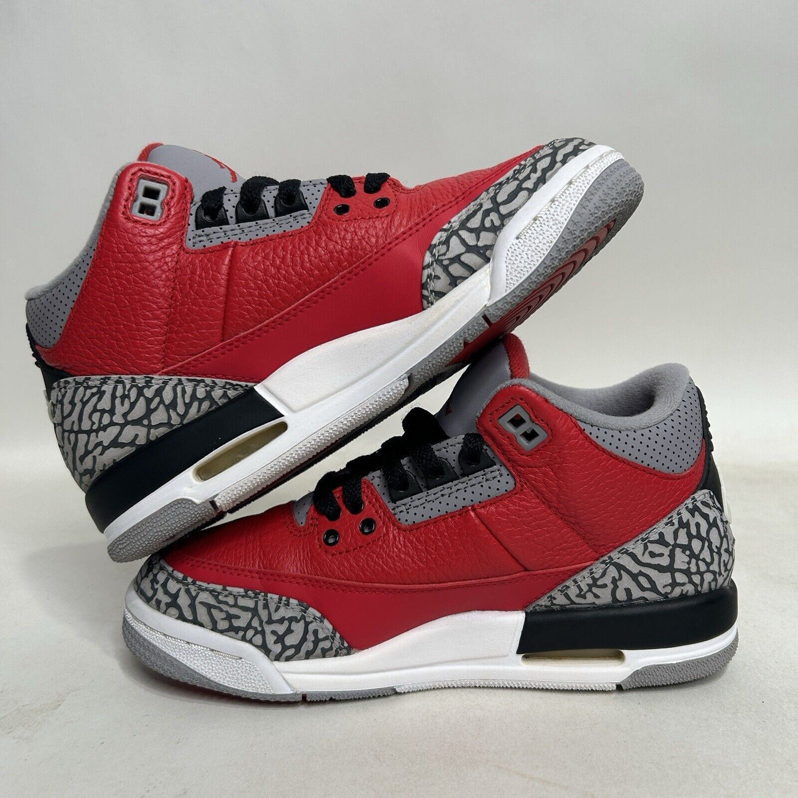 Nike Nike Shoes Air Jordan 3 Retro SE GS “Unite/Fire Red” 2024 Size US 5.5 / IT 35.5 - 3 Thumbnail