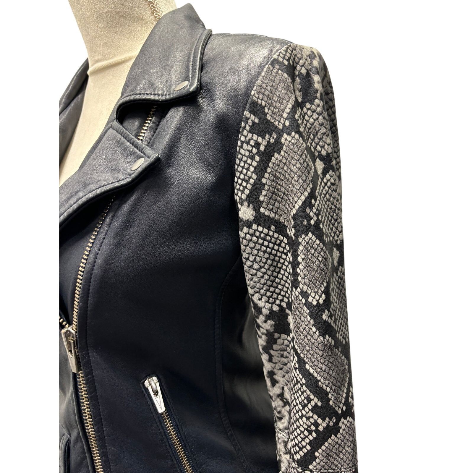 VEDA Veda Jayne Lambskin Snake-Print Moto Jacket Size S Size S / US 4 / IT 40 - 6 Thumbnail