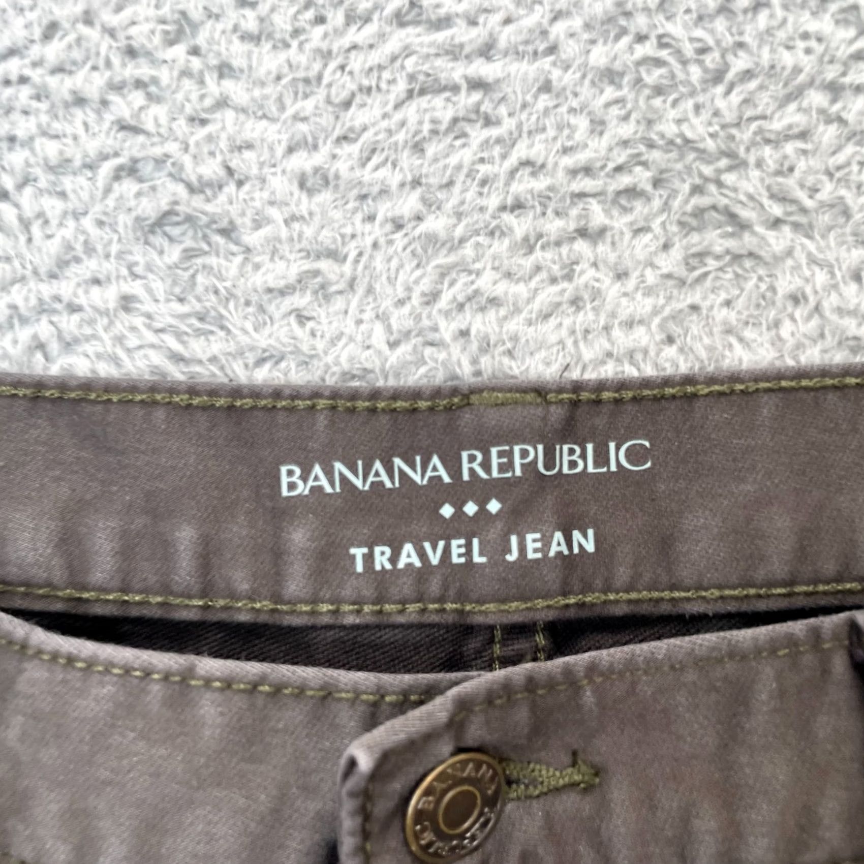 Banana Republic Banana Republic Shorts Mens 33x30 Brown Travel Denim Slim Fit Dark Wash Casual Workwear City Preppy Slim Chino Mens Size US 34 / EU 50 - 3 Thumbnail