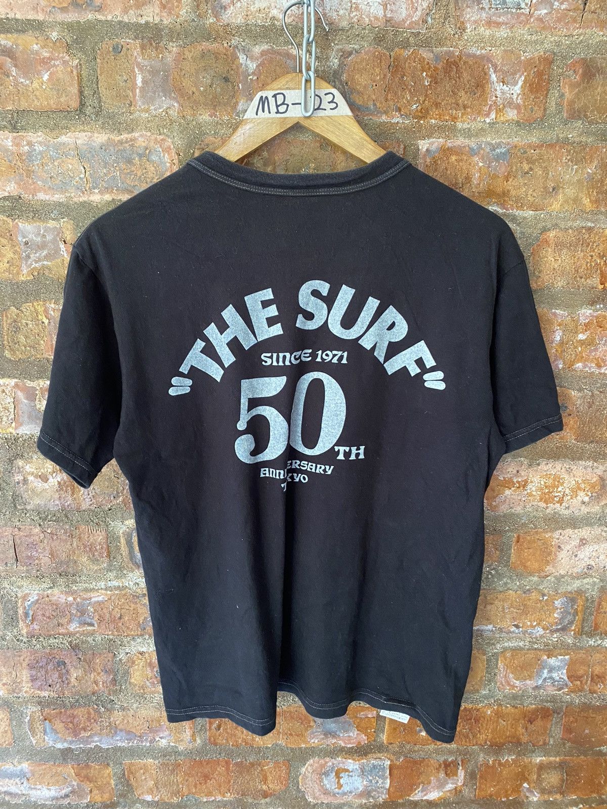 Whitesville 1971s surf Tokyo Anniversary tee Size US M / EU 48-50 / 2 - 4 Thumbnail