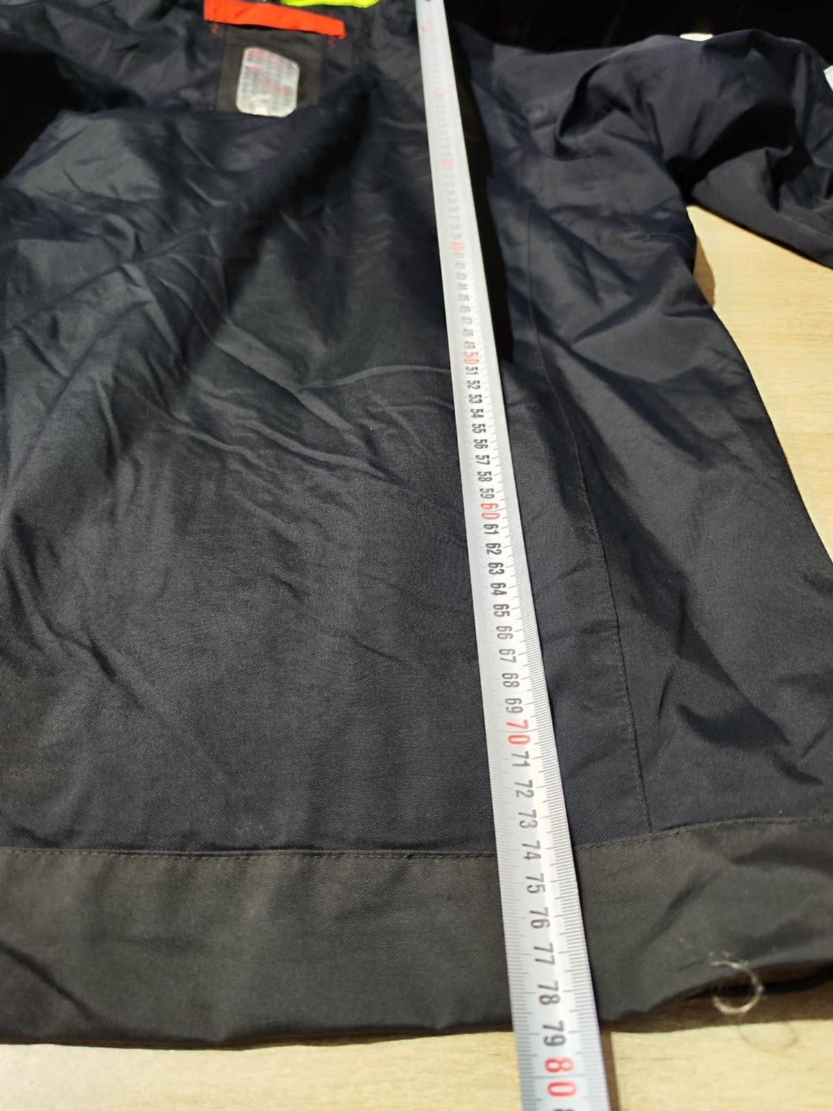 Helly Hansen Helly Hansen Sailing jacket waterproof size L Size US L / EU 52-54 / 3 - 14 Thumbnail