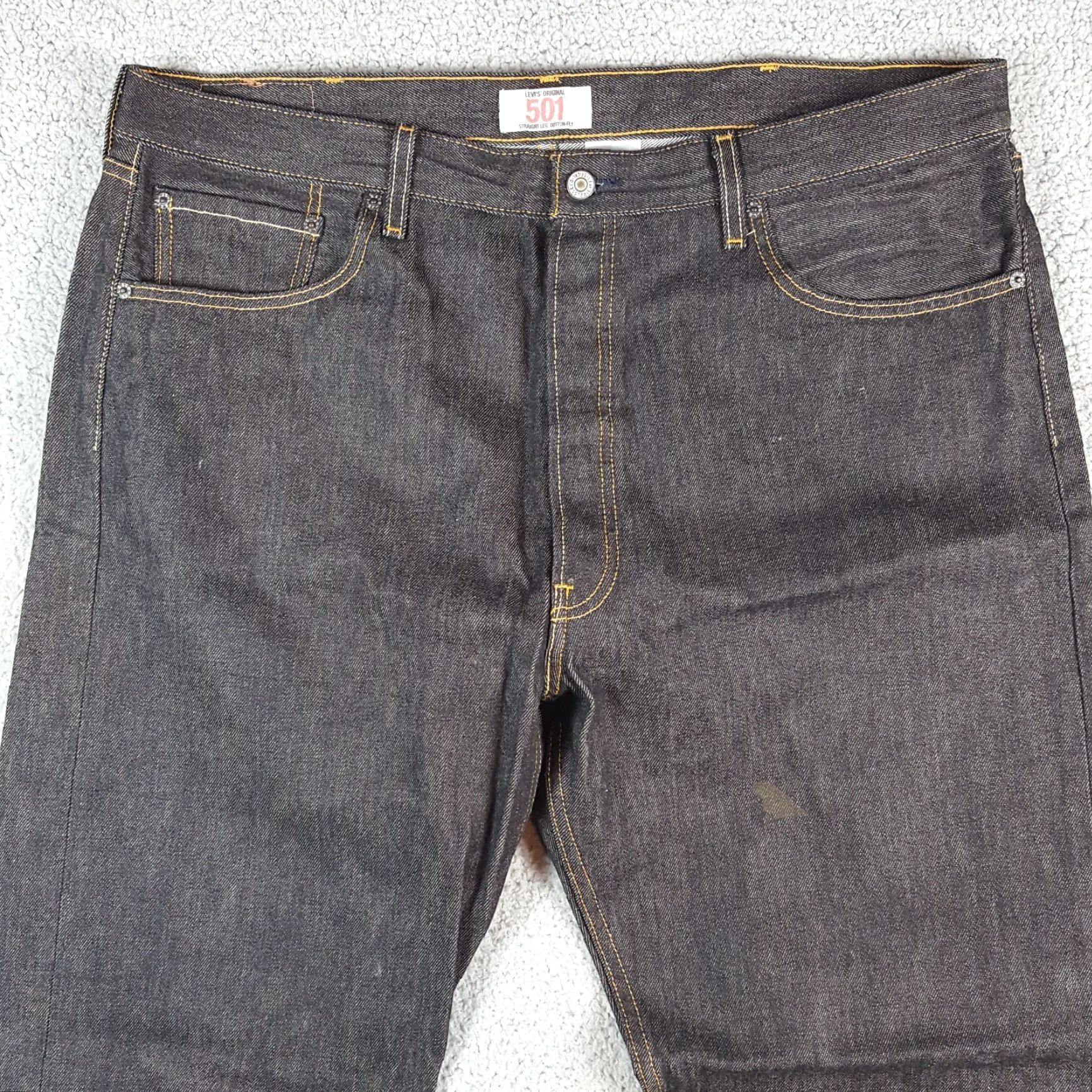 Levi's VINTAGE Levi's 501 Jeans Mens 42x32 Black Denim Straight 5-Pocket Western Button Fly Old School Cowboy 90s 00s Rock Style Regular Fit Size 42 Size US 42 / EU 58 - 2 Thumbnail