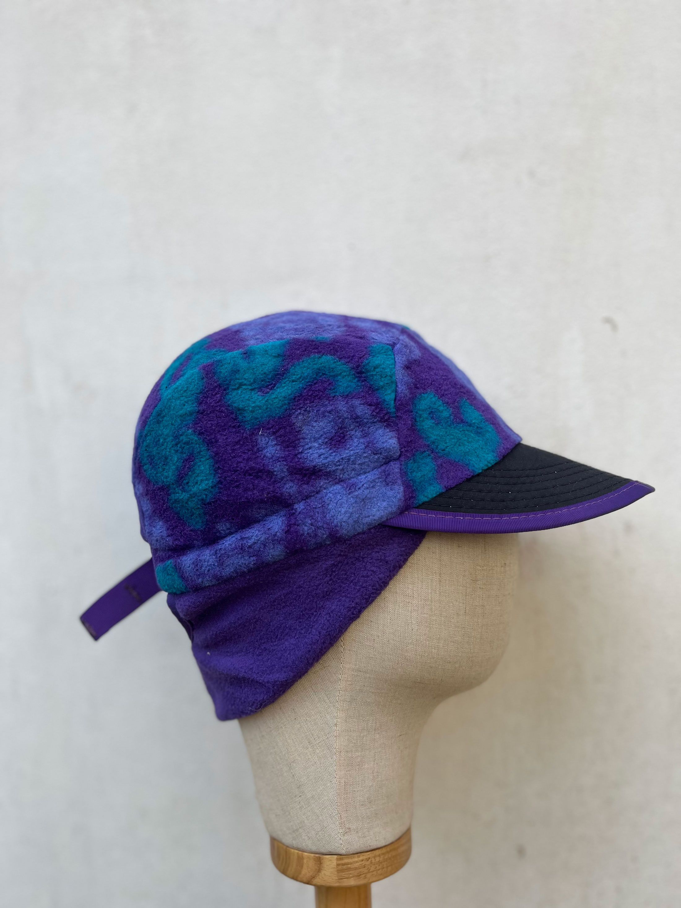 Patagonia Vintage Patagonia Full Printed Panel Fleece Ear Flap Size ONE SIZE - 3 Thumbnail
