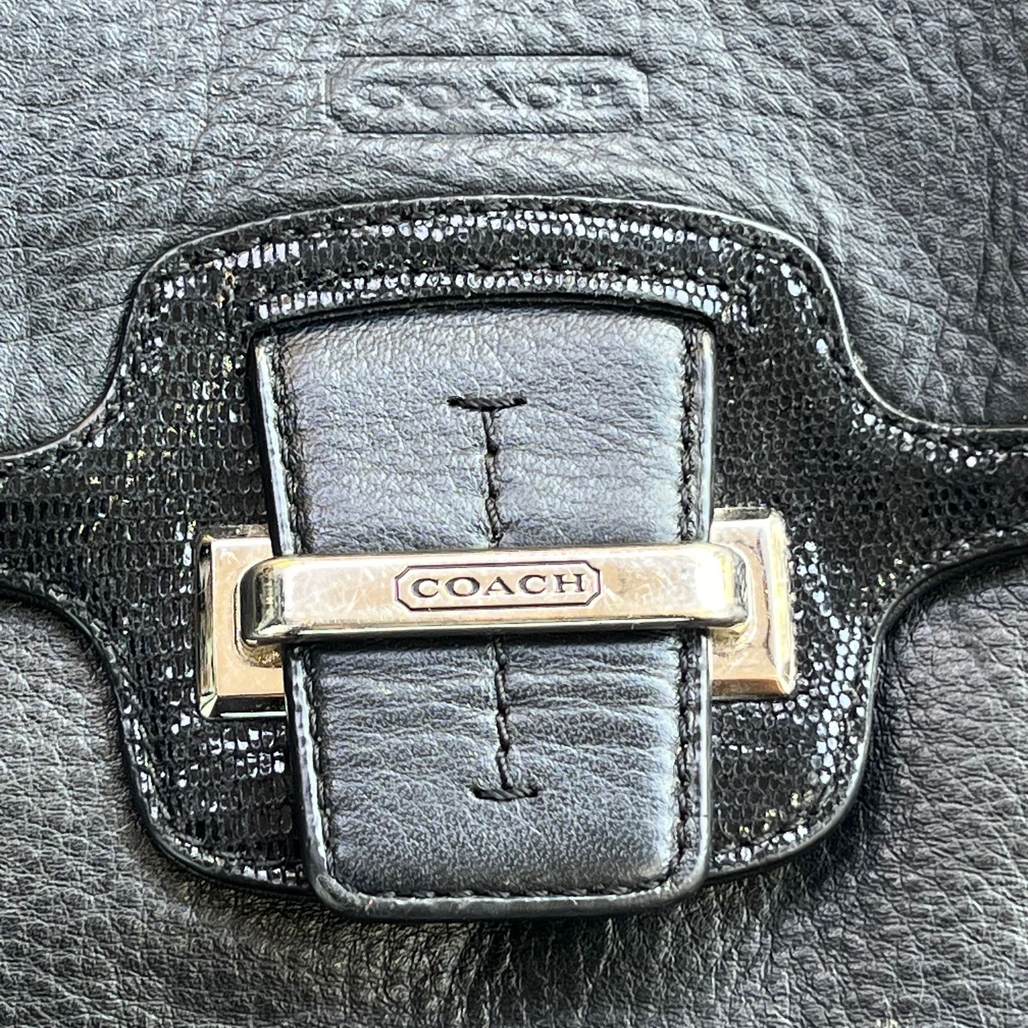 Coach Vintage Coach Optic Metallic Signature Designer Handbag Retr Size ONE SIZE - 2 Thumbnail