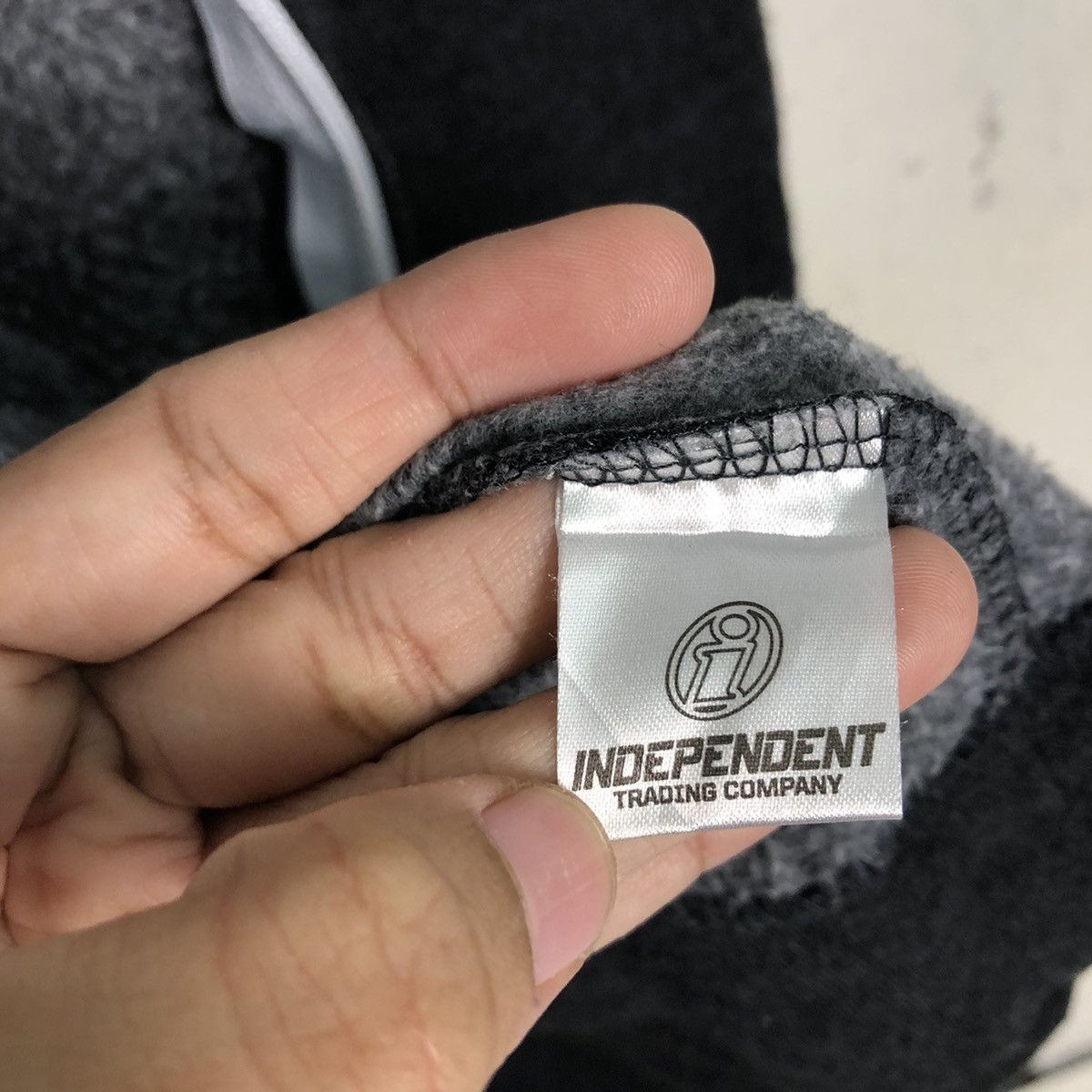 Japanese Brand 📌Vintage Zipper Hoodie Independent Big Logo Issey Miyake Size US M / EU 48-50 / 2 - 22 Thumbnail