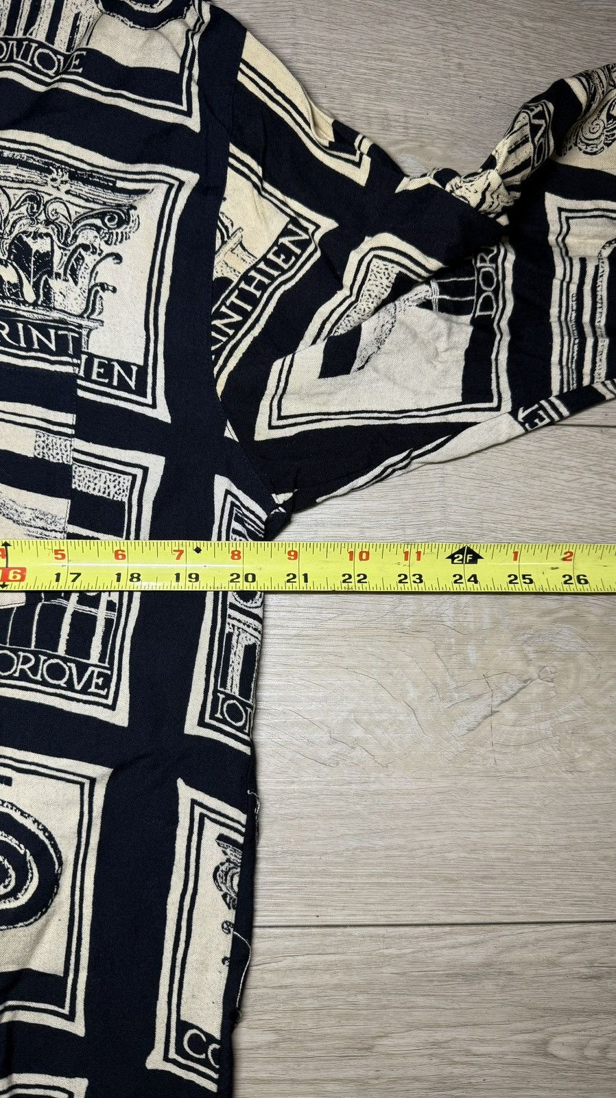 Other Vintage 1990s f.l.a.s.h.b.o.y.s. Greek Architecture Buttonup Size US L / EU 52-54 / 3 - 7 Thumbnail