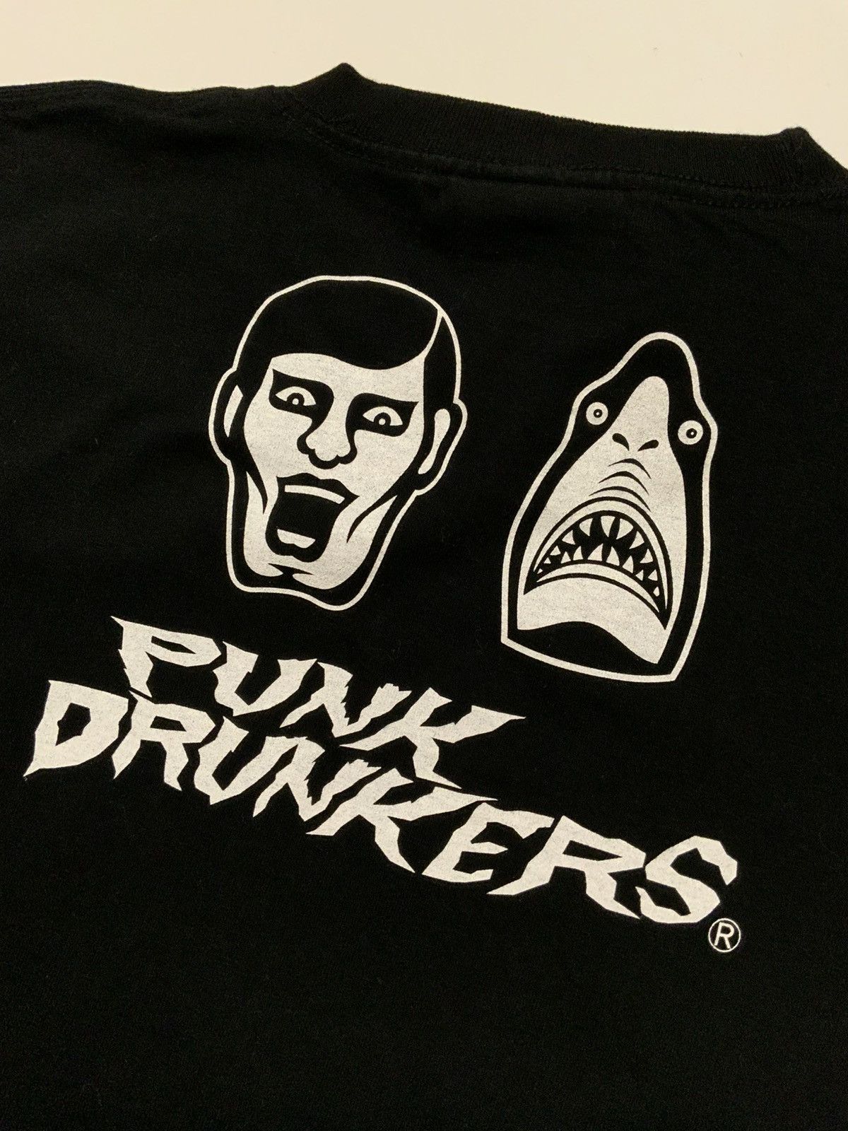 Japanese Brand Punk Drunkers Heroes Munchie Samenchu Shark Japan T-Shirt Size US XL / EU 56 / 4 - 9 Thumbnail