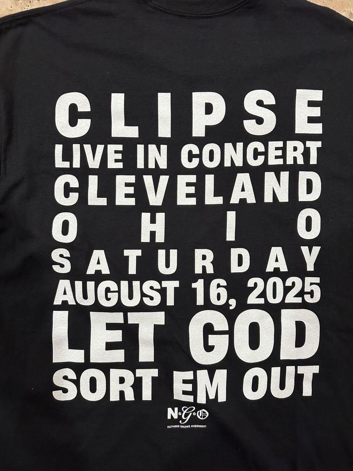 Rap Tees Clipse x NGO x Xhibition Ohio Shield Logo Black T-Shirt Size US XL / EU 56 / 4 - 10 Thumbnail