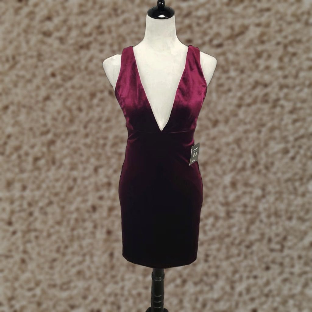 Lulus Lulus Velvet Dress Women Mini Tank Dress Clubwear Party Going Out NWT New Size S / US 4 / IT 40 - 1 Thumbnail