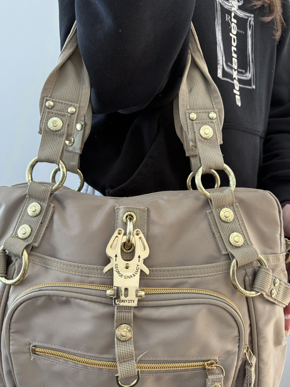 George Gina & Lucy George Gina & Lucy Cheekicheeks Golden Shoulders Bag Women Size ONE SIZE - 19 Thumbnail