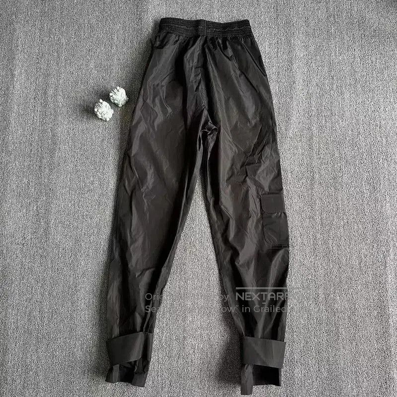 Off-White Off-White Black Nylon Casual Women's Pants . Size 23" - 2 Thumbnail