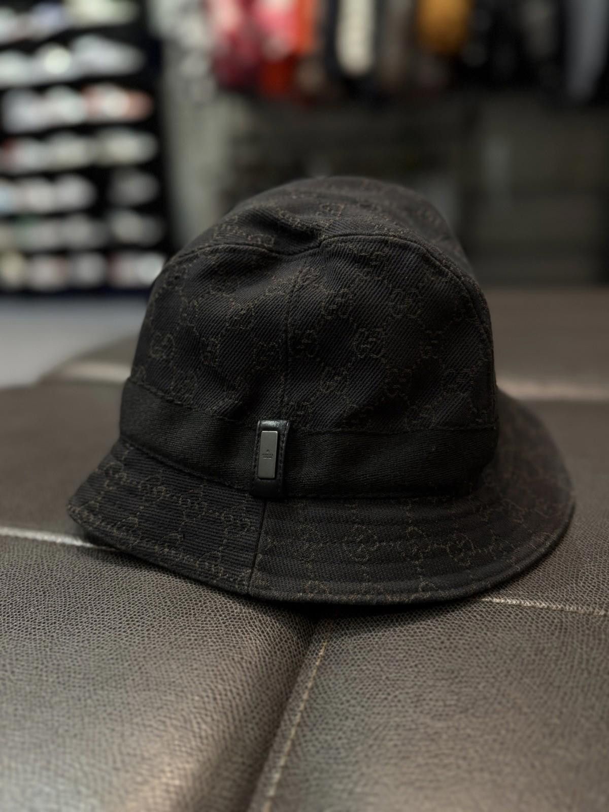 Gucci Authentic Gucci Bucket Hat Vintage Black Canvas Size L Size ONE SIZE - 3 Thumbnail
