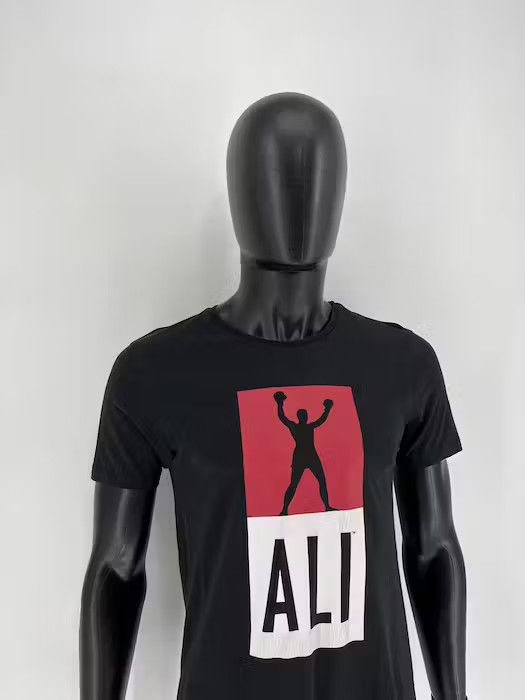 Vintage Y2K The Greatest Muhammad Ali American Boxer Faded Tshirts Size US S / EU 44-46 / 1 - 5 Thumbnail