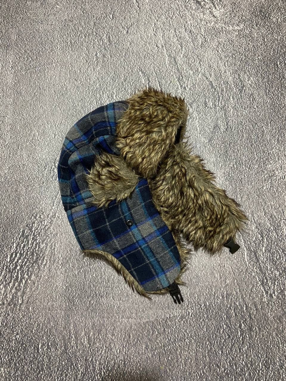 Outdoor Voices vintage fur hat with earflaps in check Size ONE SIZE - 1 Thumbnail