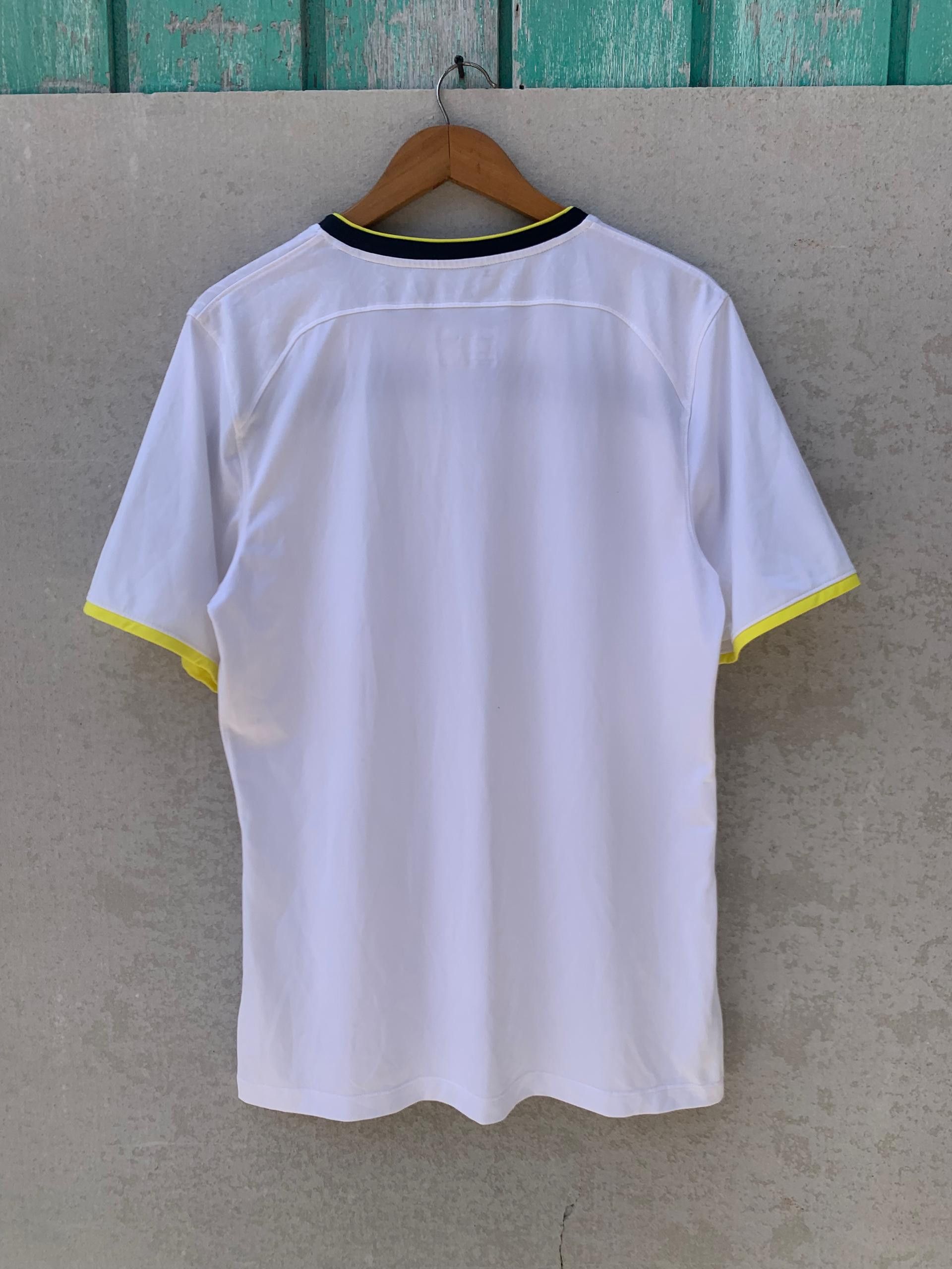 Under Armour Vintage Under Armour Tottonhem Jersey Size US L / EU 52-54 / 3 - 2 Thumbnail