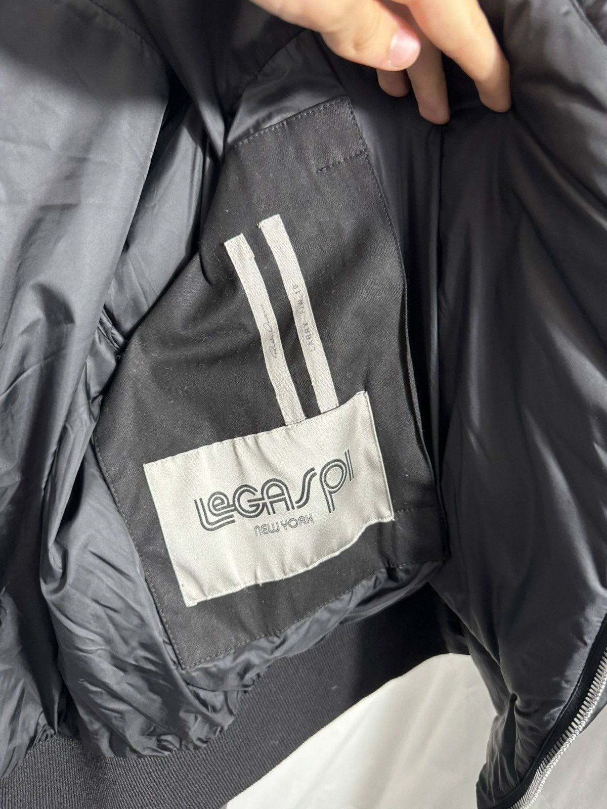 Rick Owens Rick Owen’s FW19 “Larry” puffer jacket Size US L / EU 52-54 / 3 - 5 Thumbnail