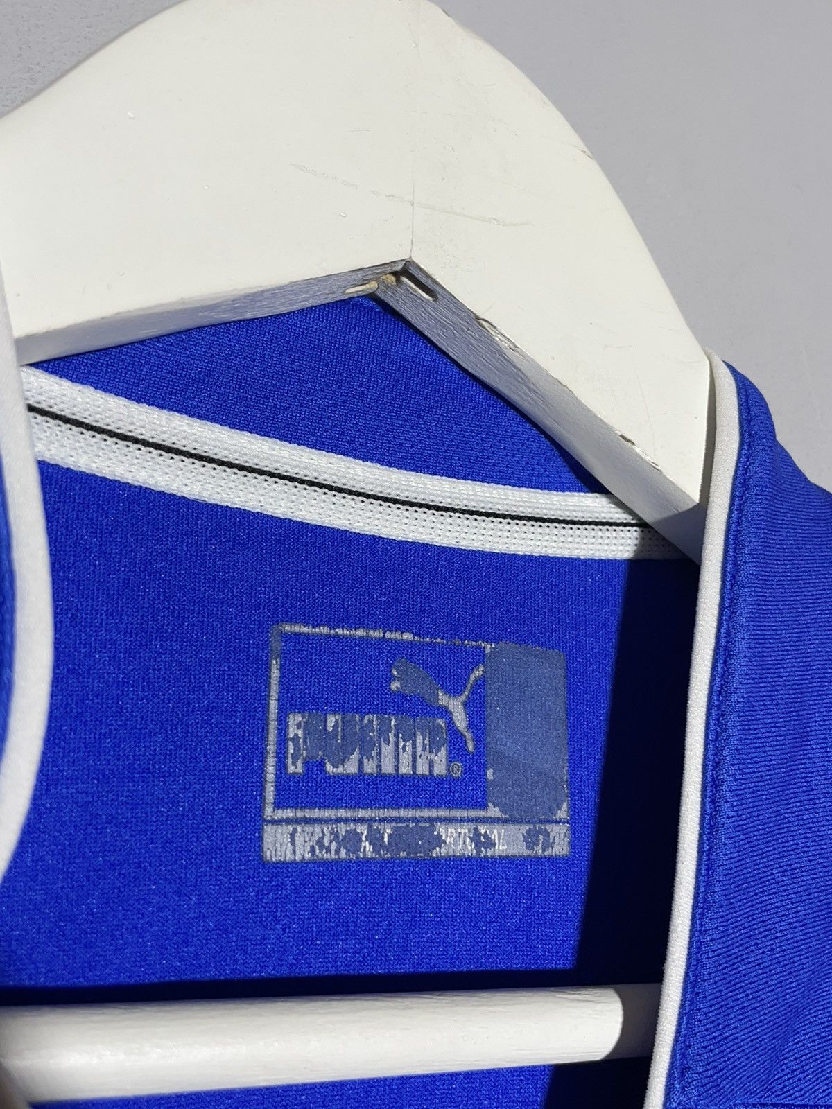 Puma × Vintage National Team Italy Puma 2003 Home Vintage Football Shirt Size US L / EU 52-54 / 3 - 11 Thumbnail