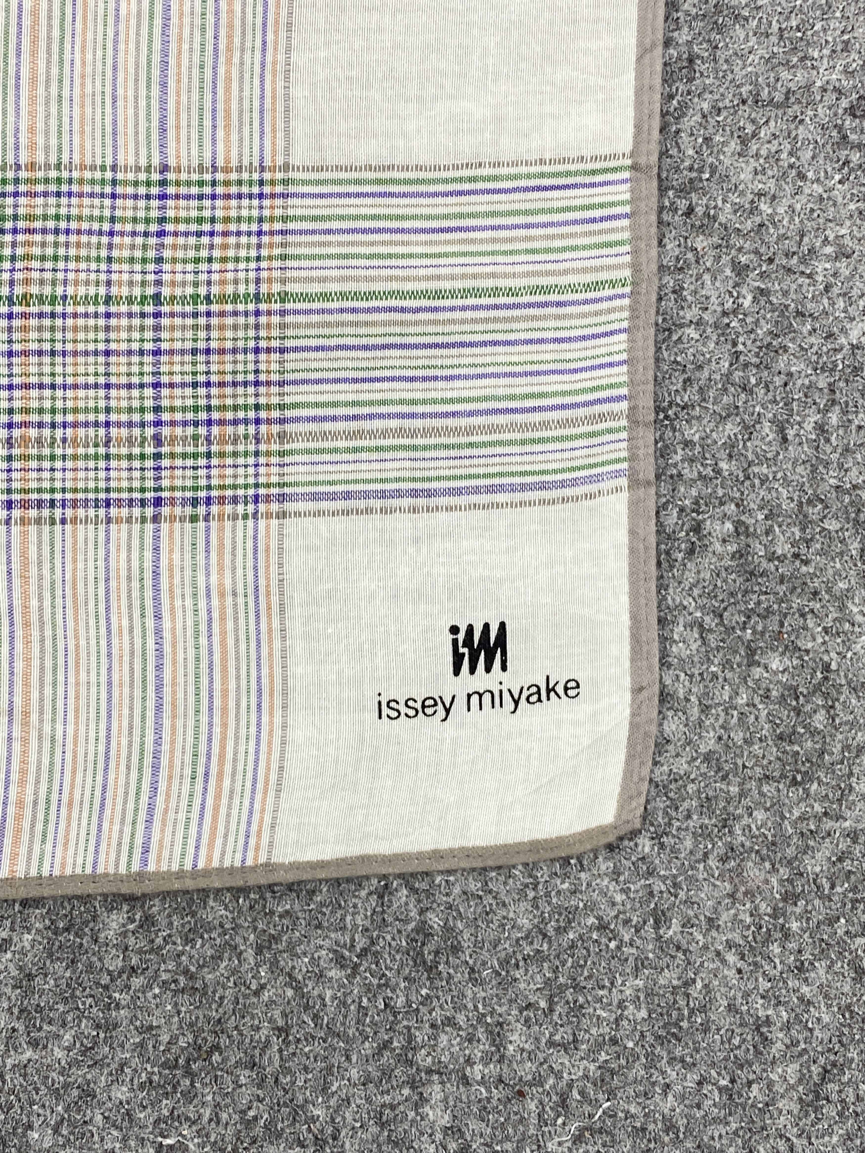 Issey Miyake Issey Miyake Handkerchief / Neckerchief HKC0982 Size ONE SIZE - 5 Thumbnail