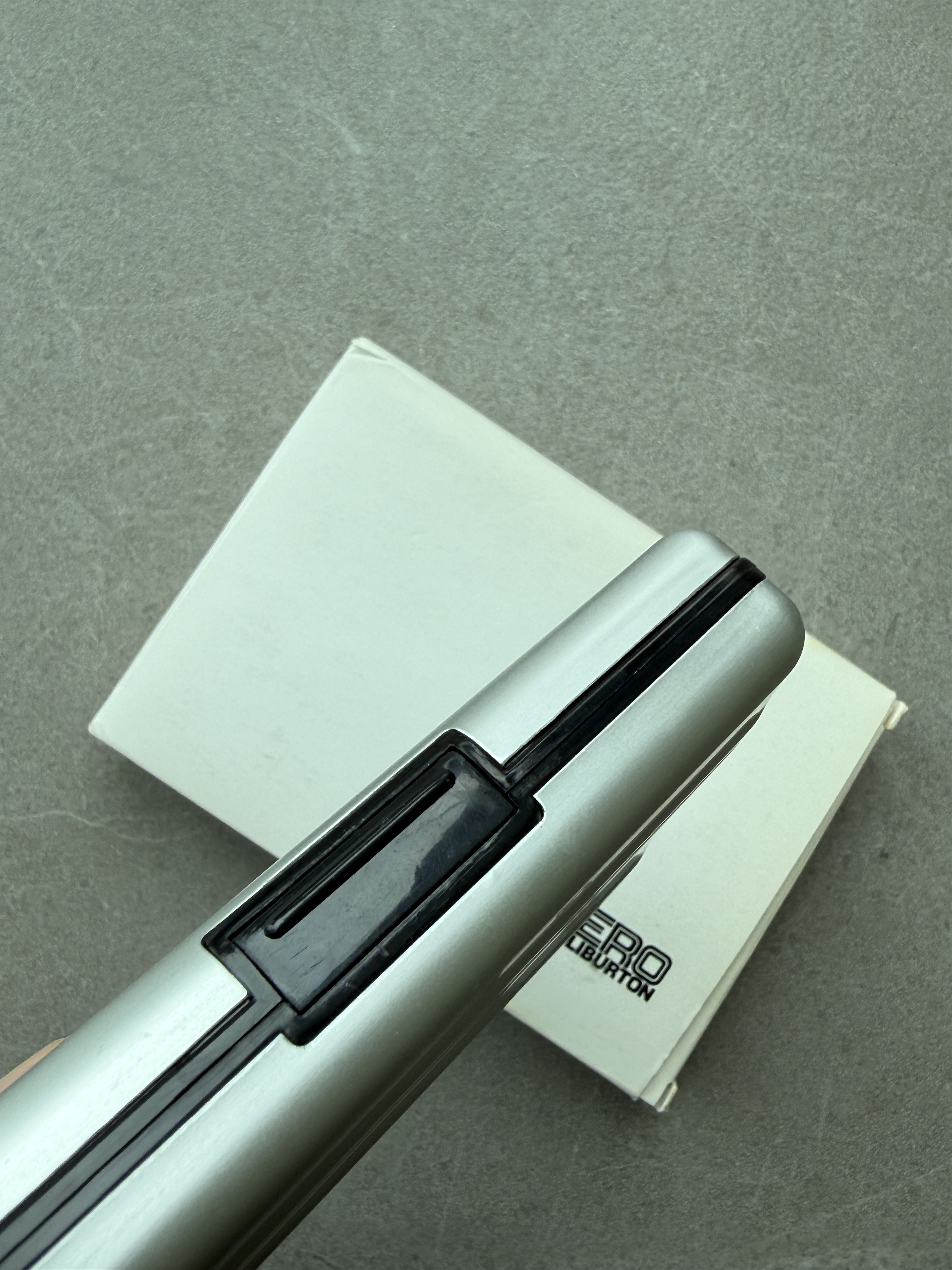 Other Zero Halliburton USA Aluminium Card Holder Cigarette Box Size ONE SIZE - 10 Thumbnail