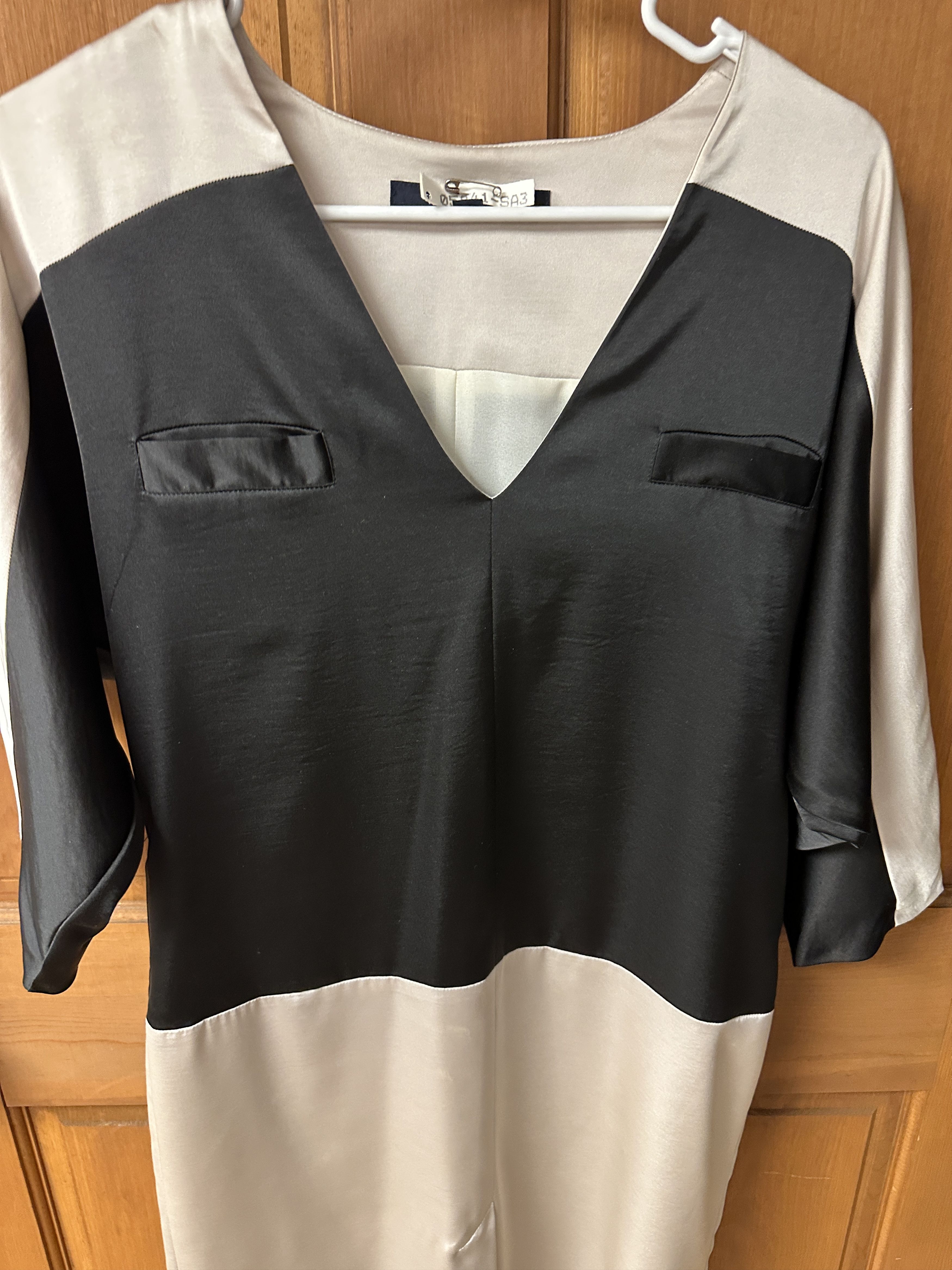 French Connection French Connection Women's Beautiful Tan/Black Dress Size 6 Size M / US 6-8 / IT 42-44 - 2 Thumbnail