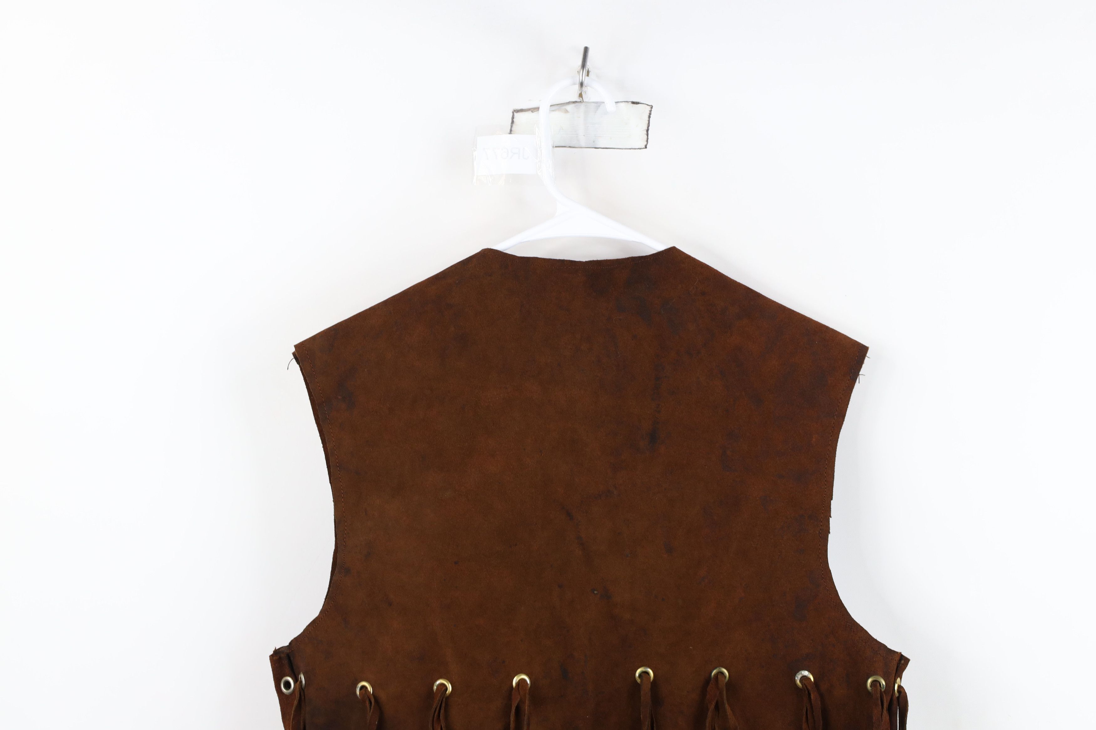 Vintage Vintage 60s 70s Boho Chic Fringed Suede Leather Vest USA Size L / US 10 / IT 46 - 13 Thumbnail