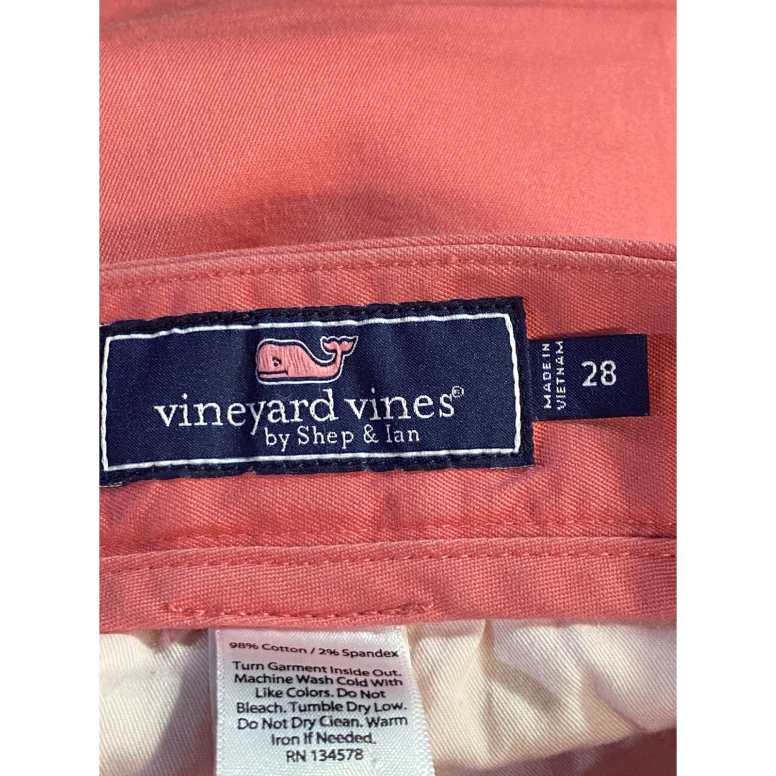 Vineyard Vines Vineyard Vines Mens Flat Front Chino Shorts Solid Pink Pockets Logo size 28 Size US 28 / EU 44 - 5 Thumbnail