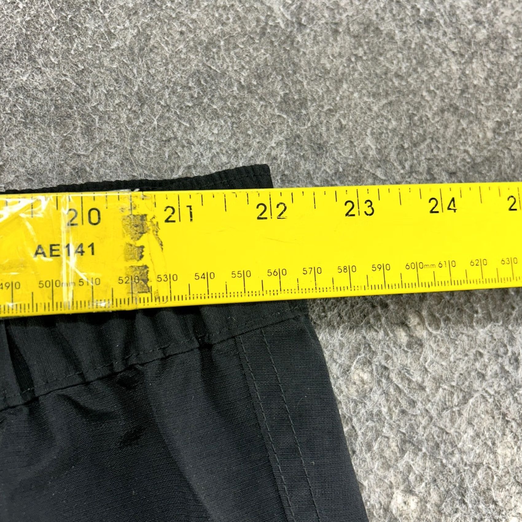 Rains Duluth Pant Mens 2XL 44x34 Black Rain Cargo Nylon Waterproof Workwear Casual Pants Straight Leg Adjustable Pockets Cotton Nylon Size US 39 - 7 Thumbnail