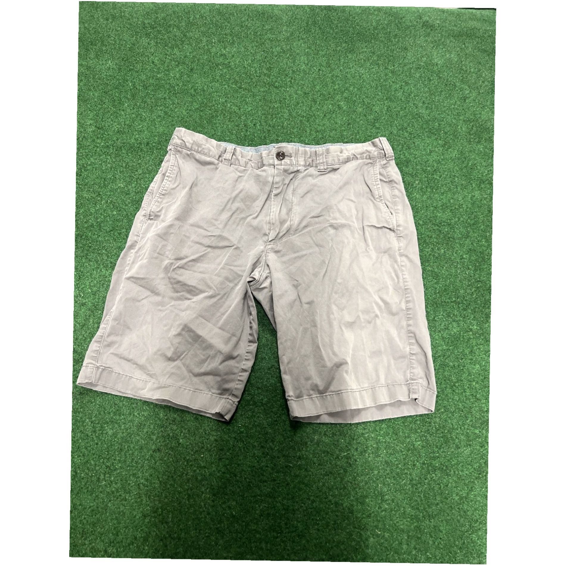 J.Crew J.Crew Shorts Adult 33 Gray Chino Stretch 10.5" Inseam Casual Preppy Mens Size US 33 - 1 Thumbnail