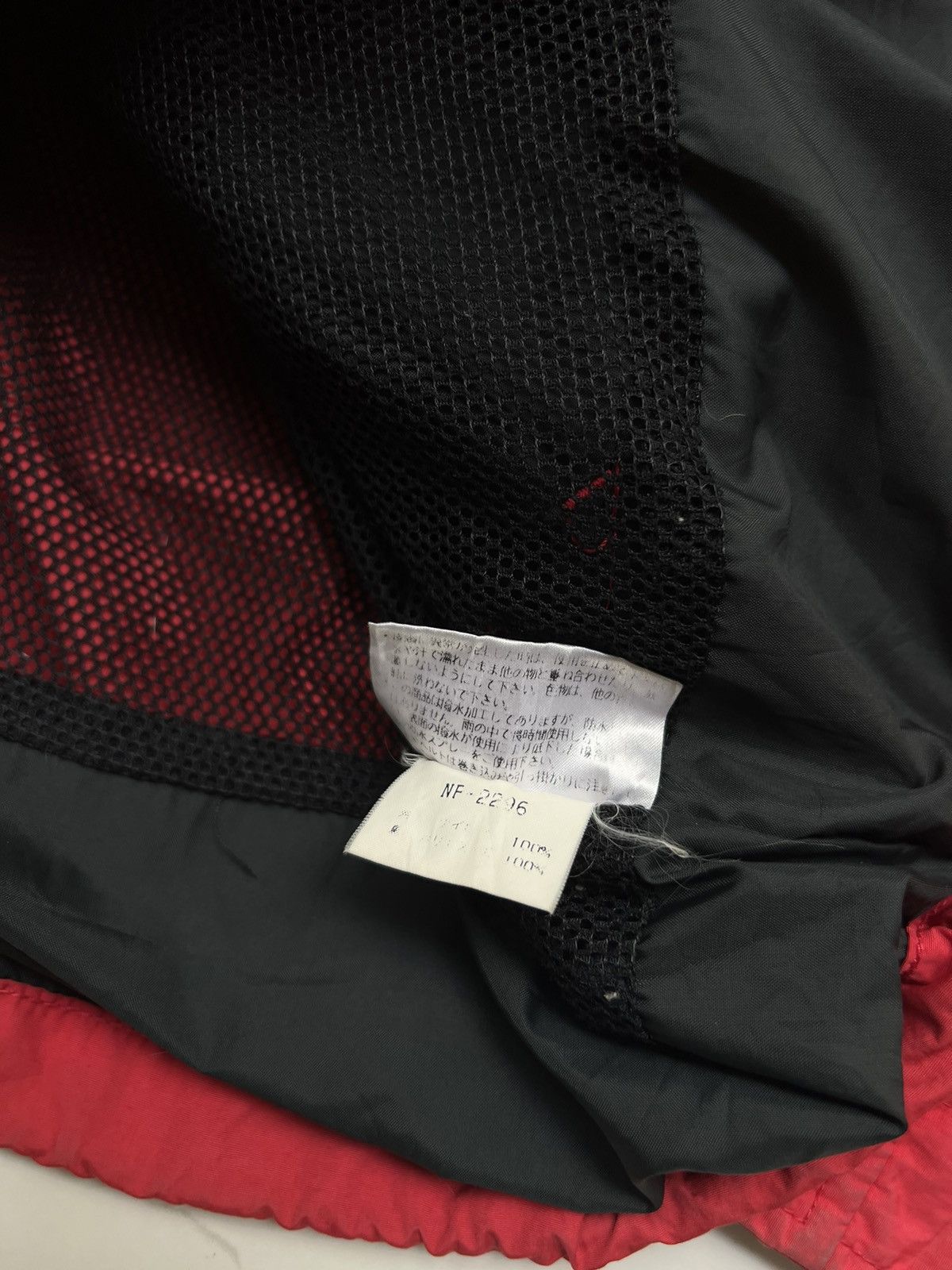 The North Face 00’s THE NORTH FACE RETRO RARE GORPCORE BIG LOGO JACKET Y2K Size US XL / EU 56 / 4 - 9 Thumbnail