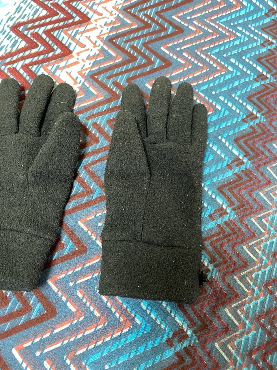 Berghaus Vintage black gloves Berghaus logo Streetwear Y2K Size ONE SIZE - 8 Thumbnail