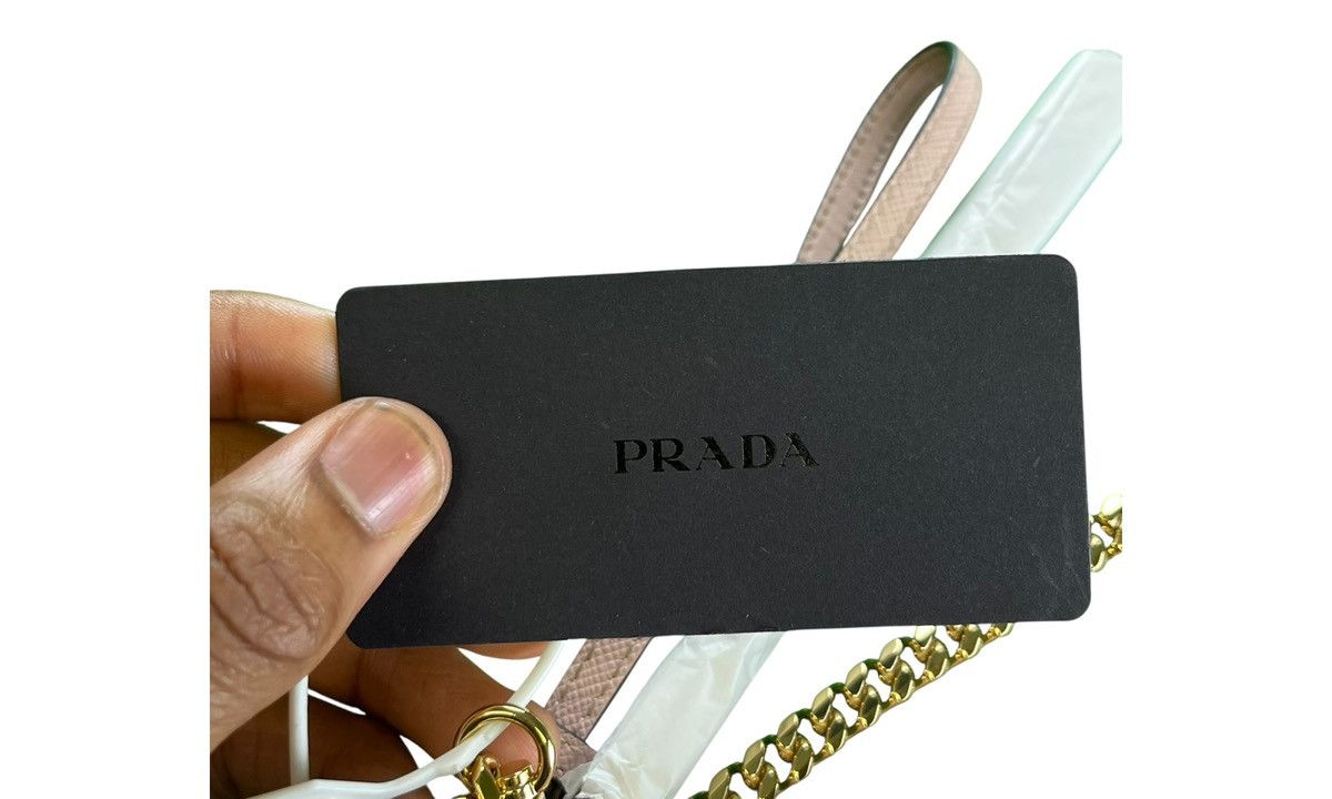 Prada Prada Mini Saffiano Pink Leather Bag (PreOwned) Size ONE SIZE - 6 Thumbnail