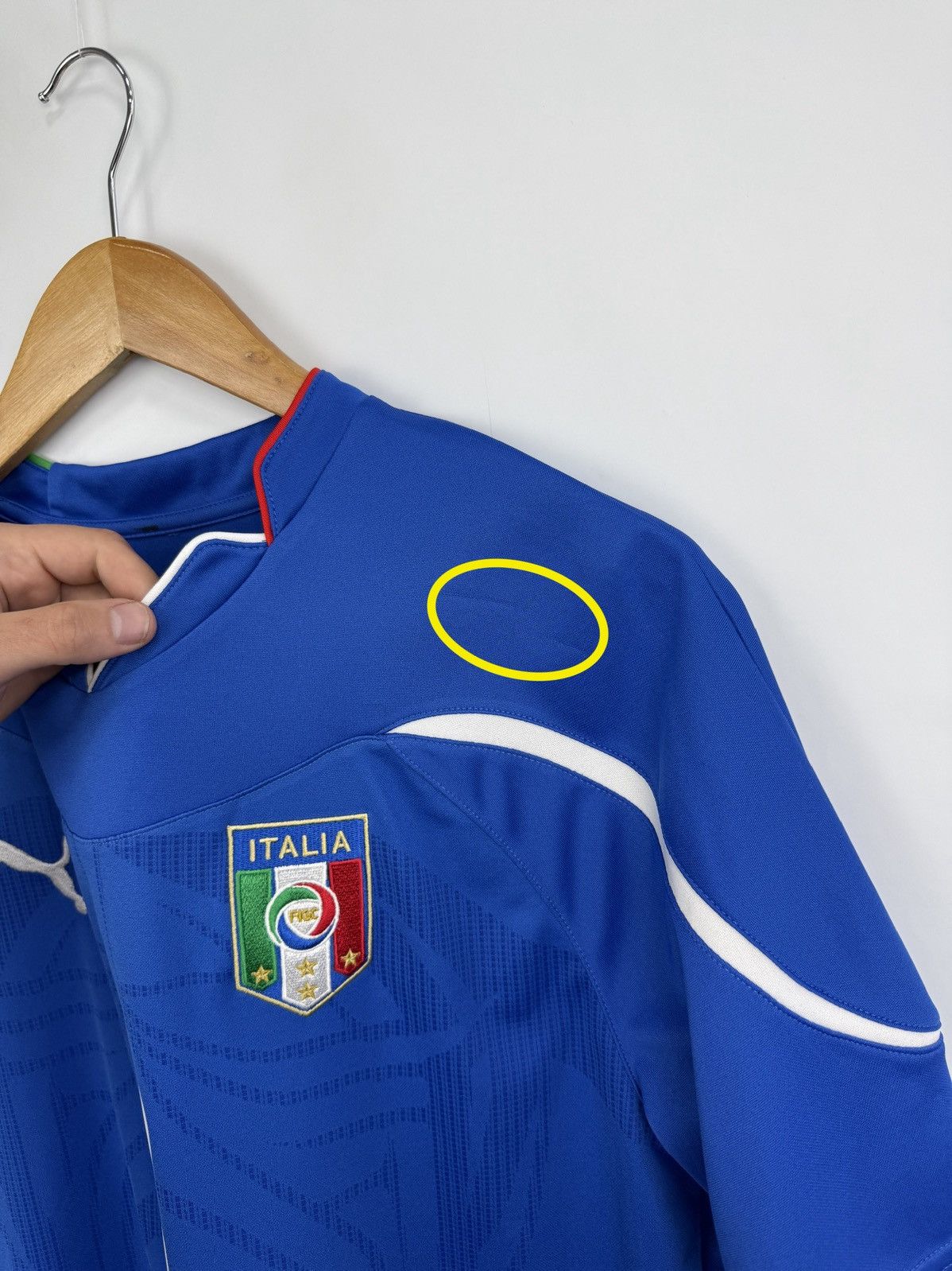 Puma 🇮🇹 Vintage 2010 Gennaro Gattuso #8 Puma Italy Soccer Jersey Size US L / EU 52-54 / 3 - 18 Thumbnail