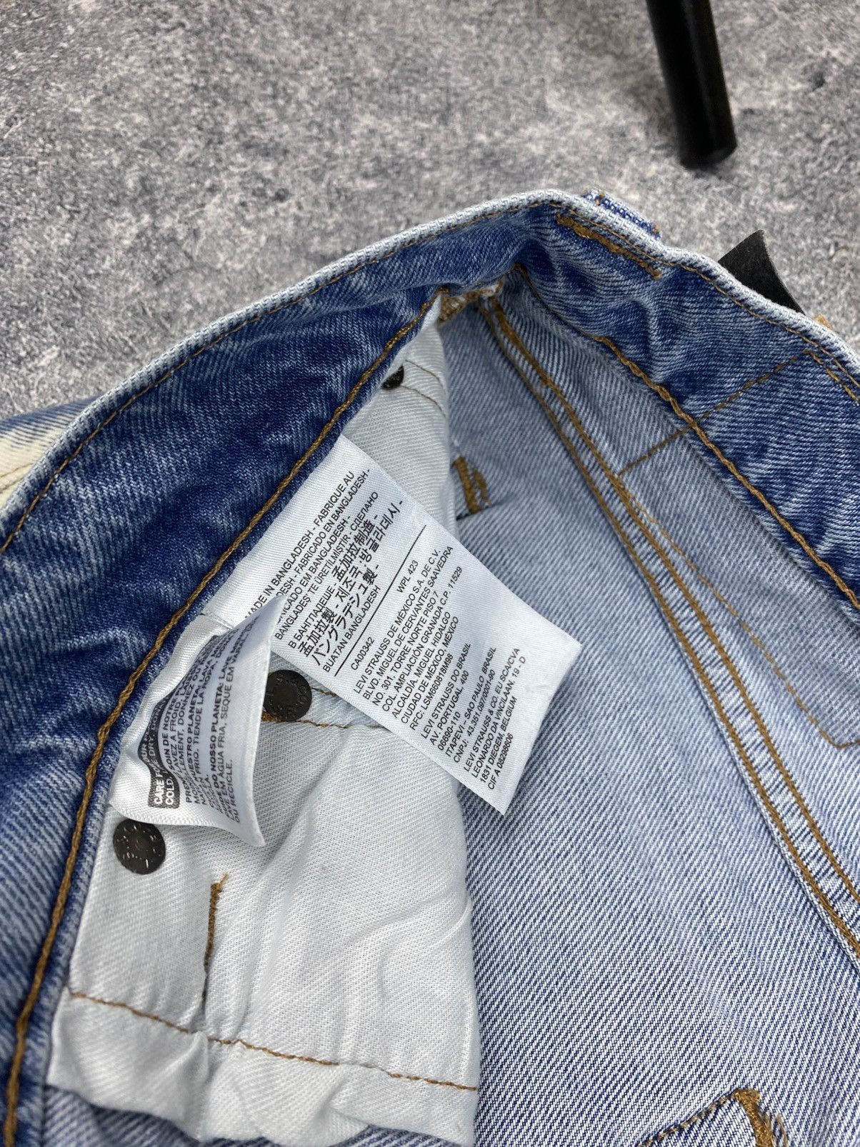 Levi's Levis Custom Faded Distressed Crazy Jeans Size US 32 / EU 48 - 12 Thumbnail
