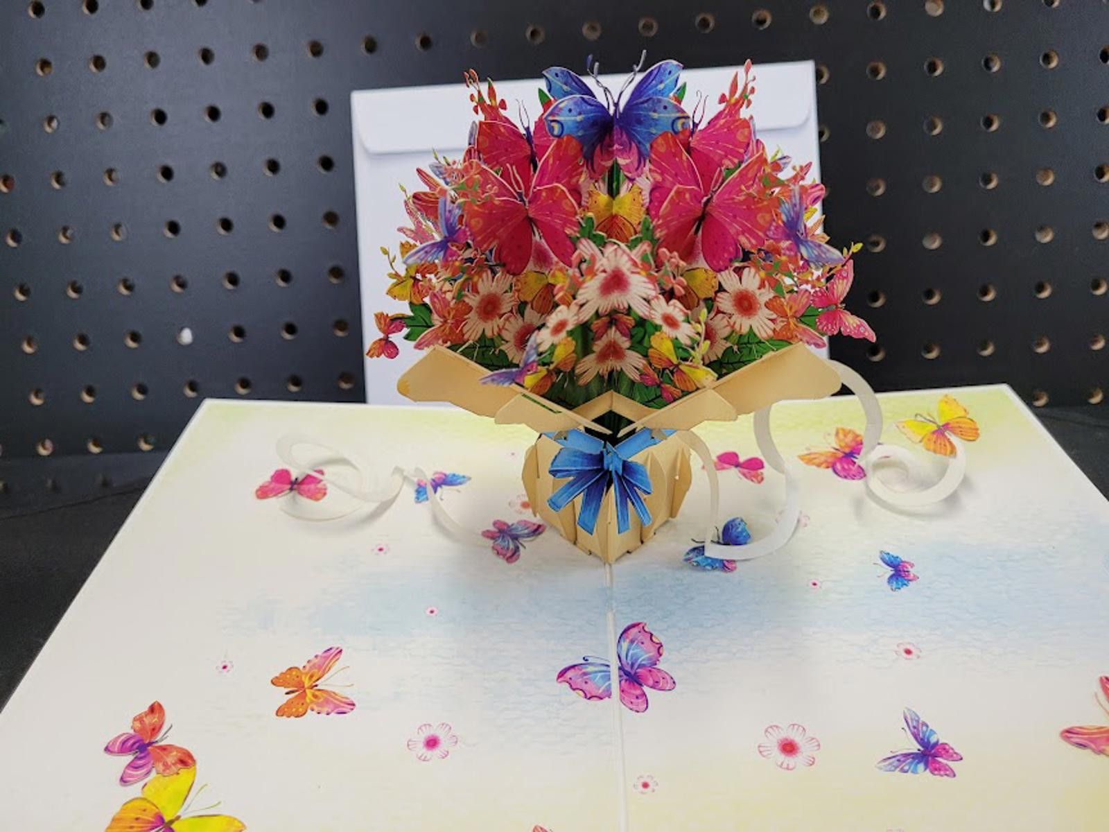 Tagliatore 3D Pop Up Butterfly Greeting Card w/ Envelope 6x8” Size ONE SIZE - 4 Thumbnail